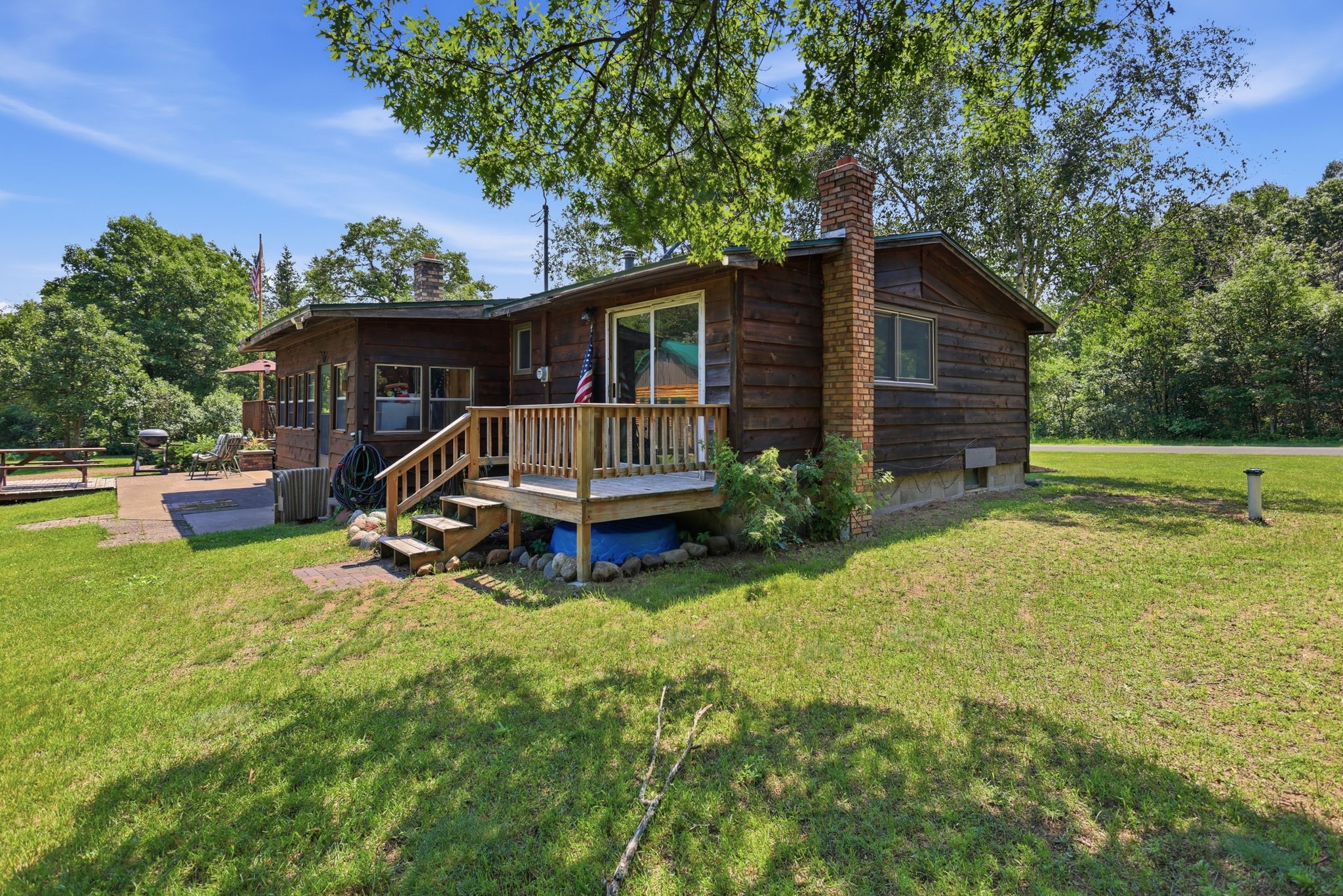 8998 N River Road Property Photo 32