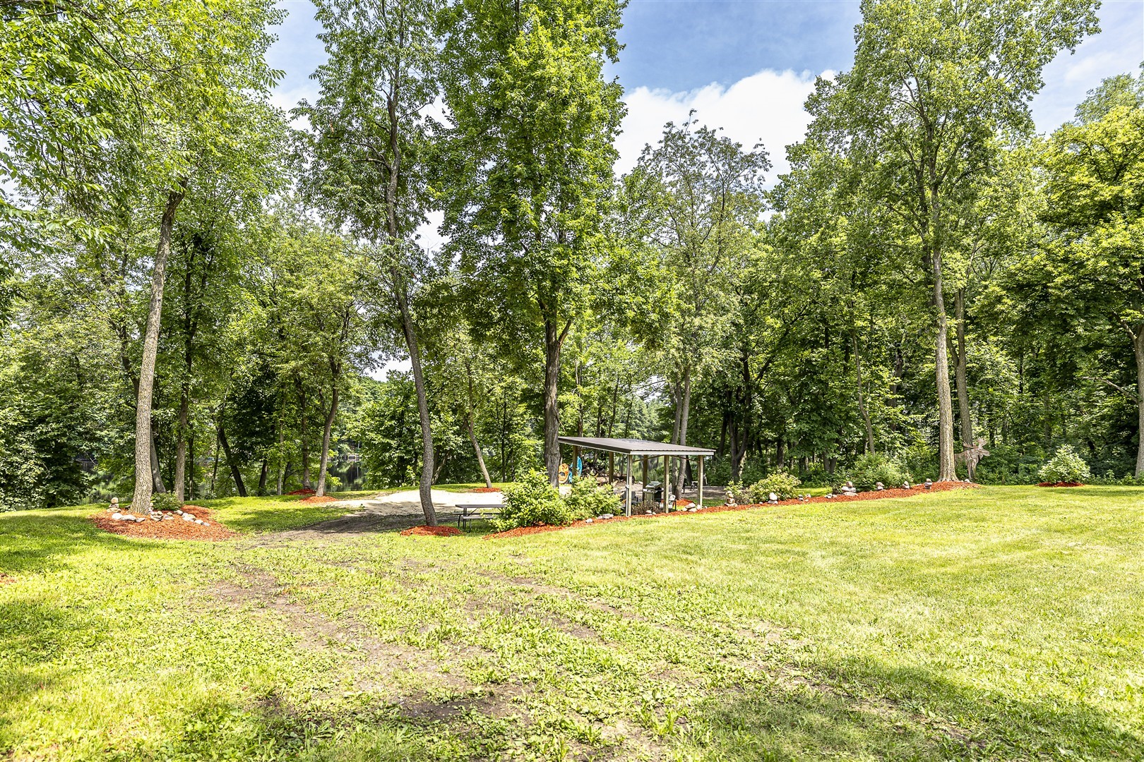 214 N Roosevelt Road Property Photo 10
