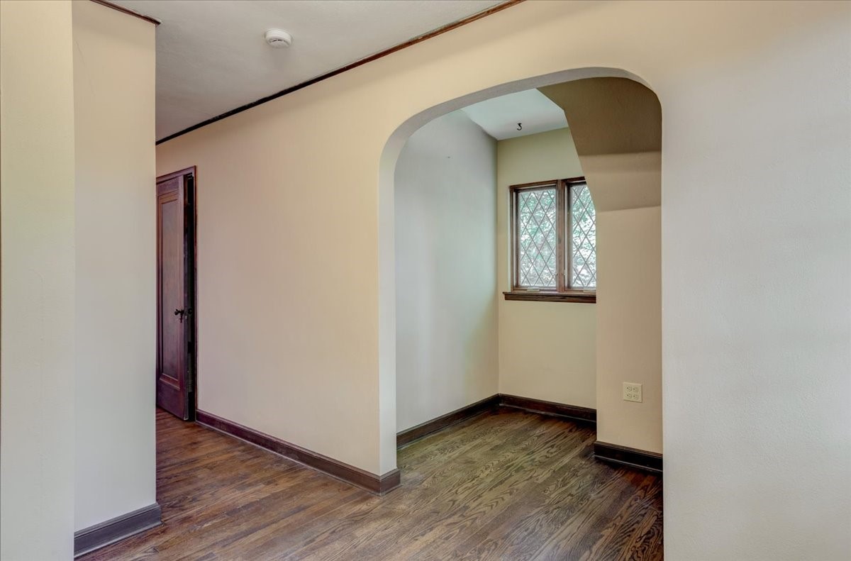 910 Oakwood Boulevard Property Photo 23