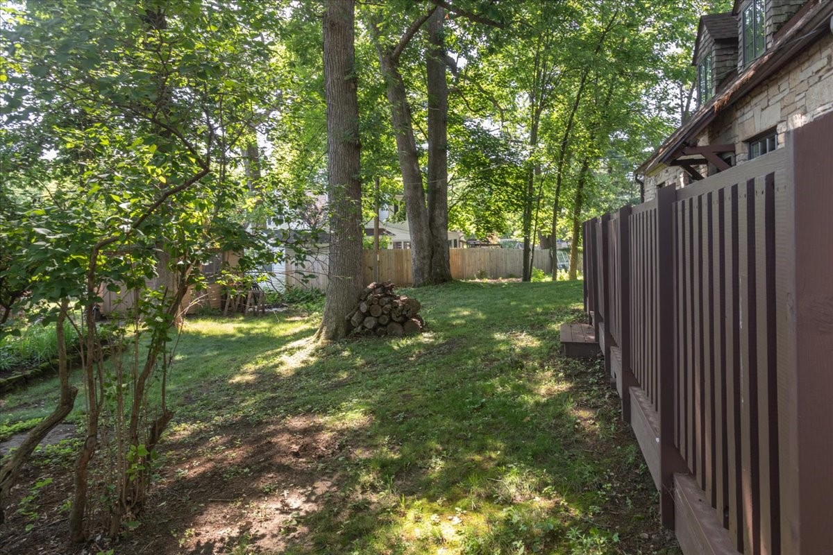 910 Oakwood Boulevard Property Photo 48