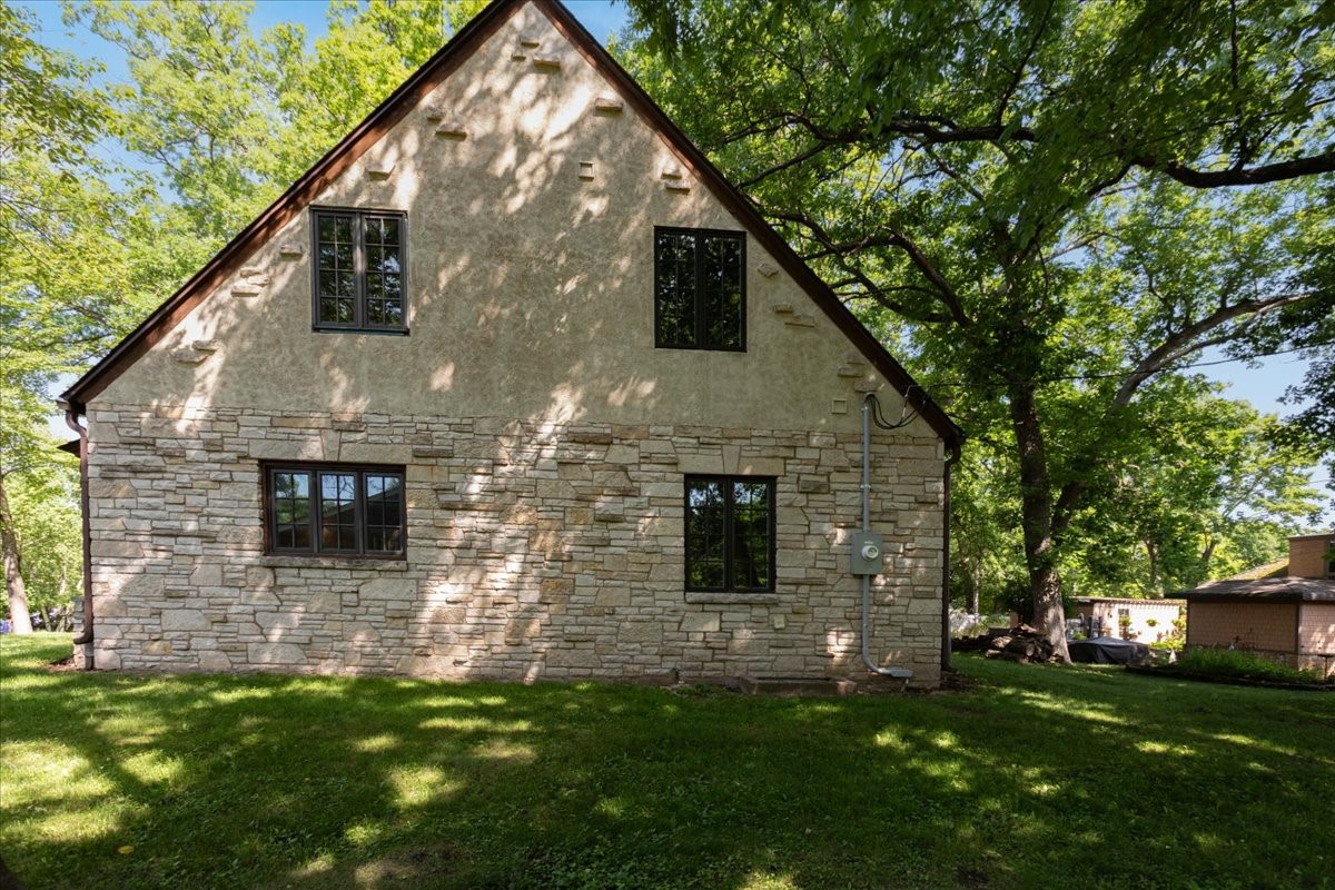 910 Oakwood Boulevard Property Photo 54