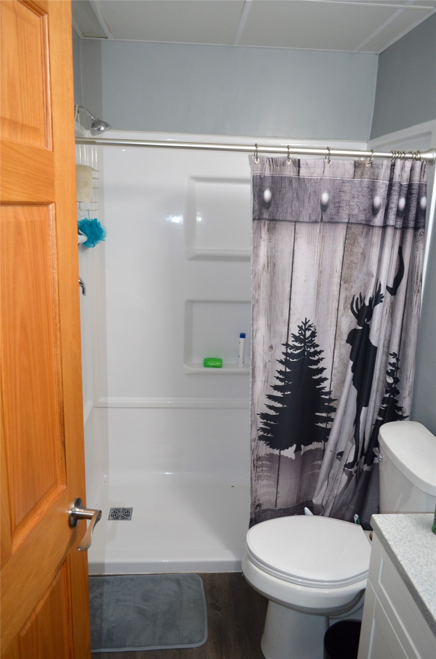 1504 Winchester Way Property Photo 23