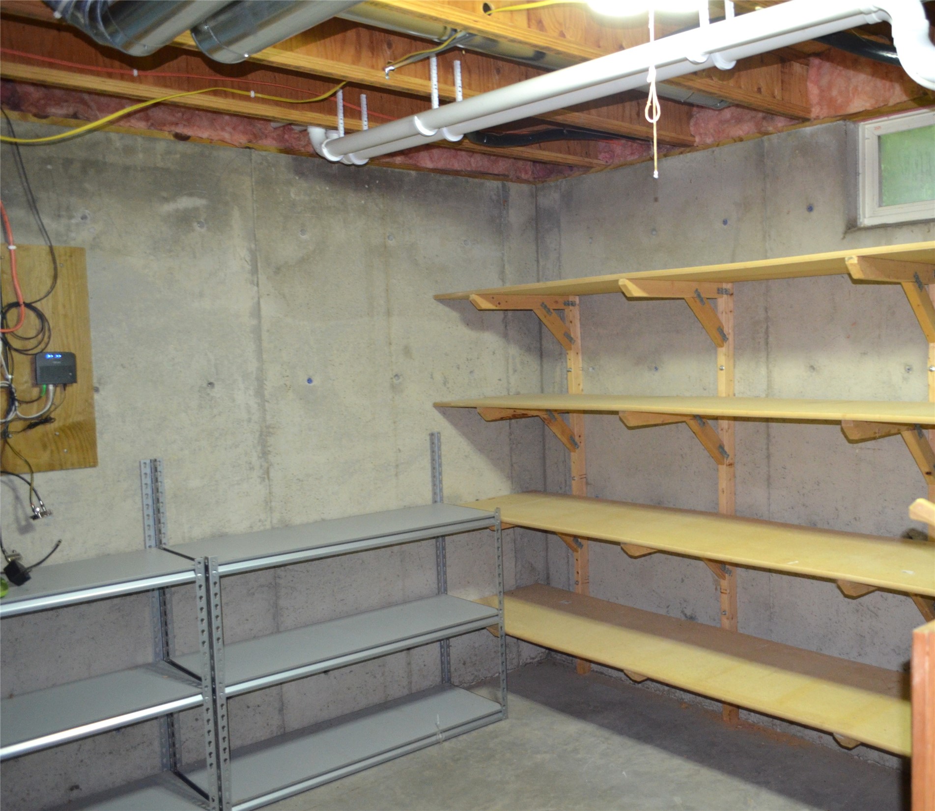 1504 Winchester Way Property Photo 25