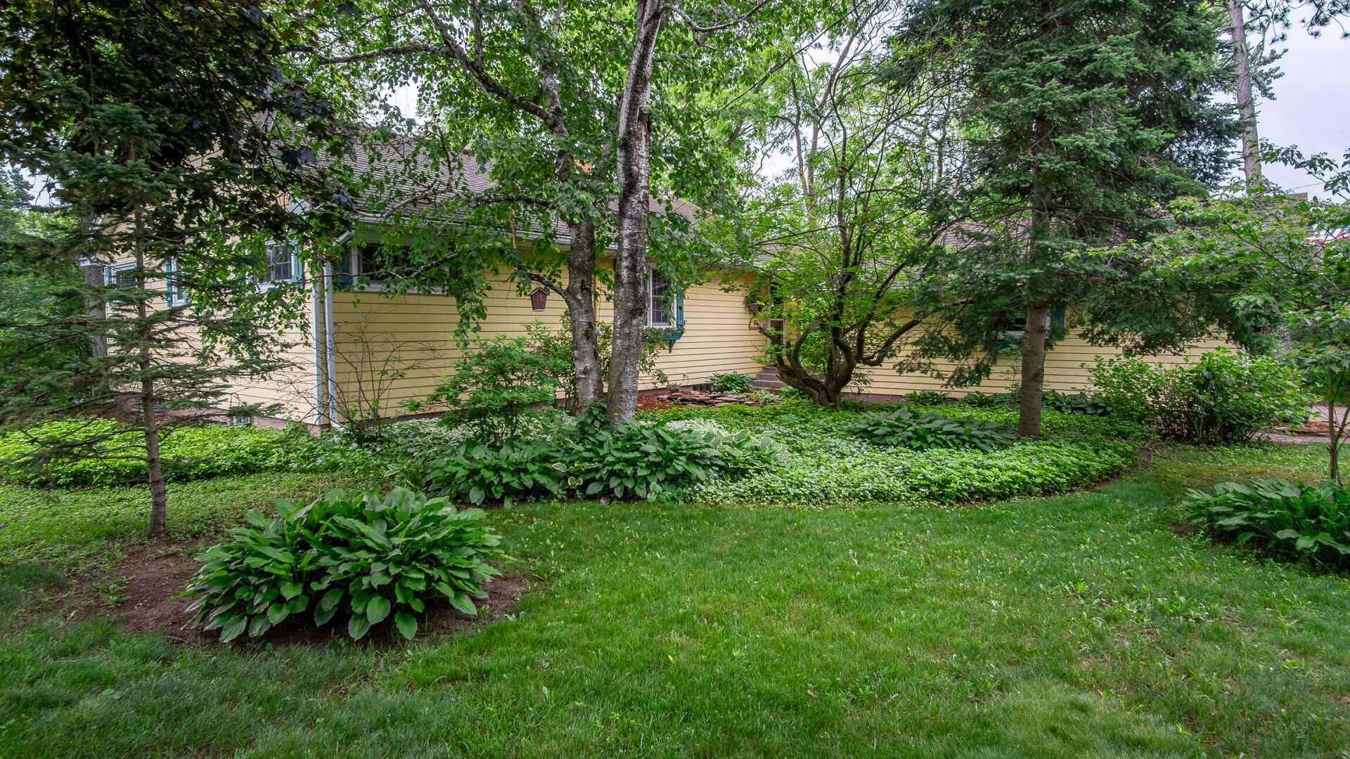 422 W Central Street Property Photo 10