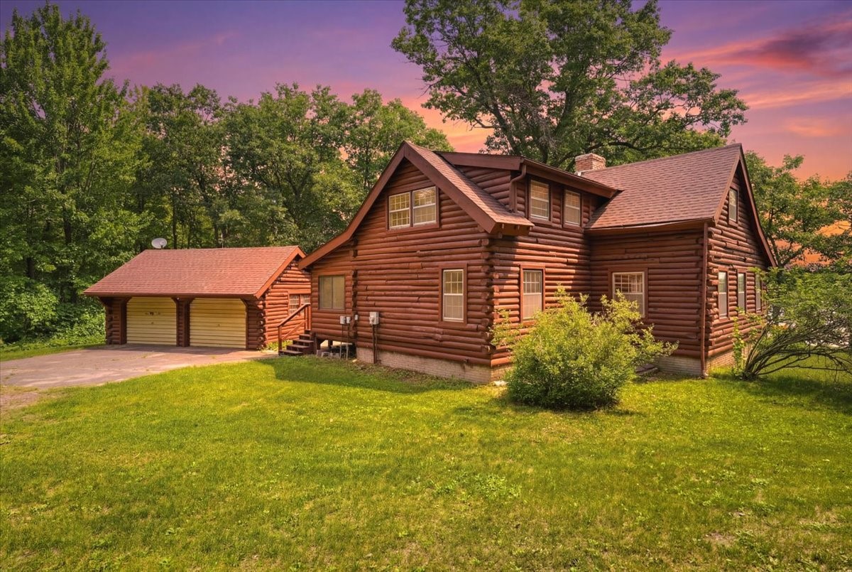 22498 Little Deer Road Property Photo 1