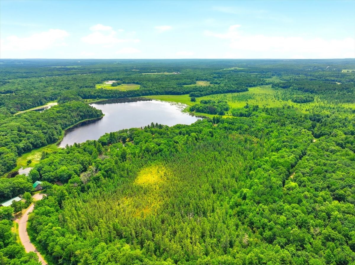22498 Little Deer Road Property Photo 2