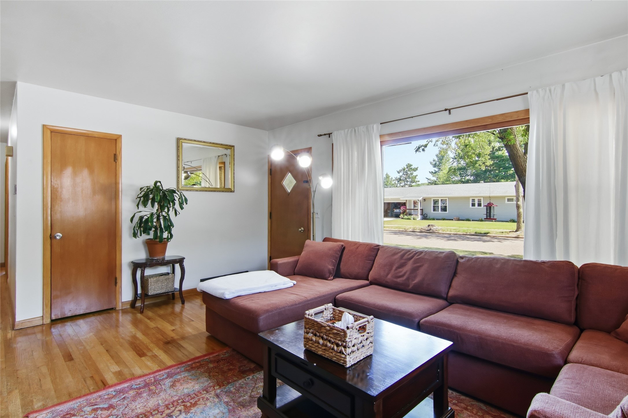 484 A Street Property Photo 4