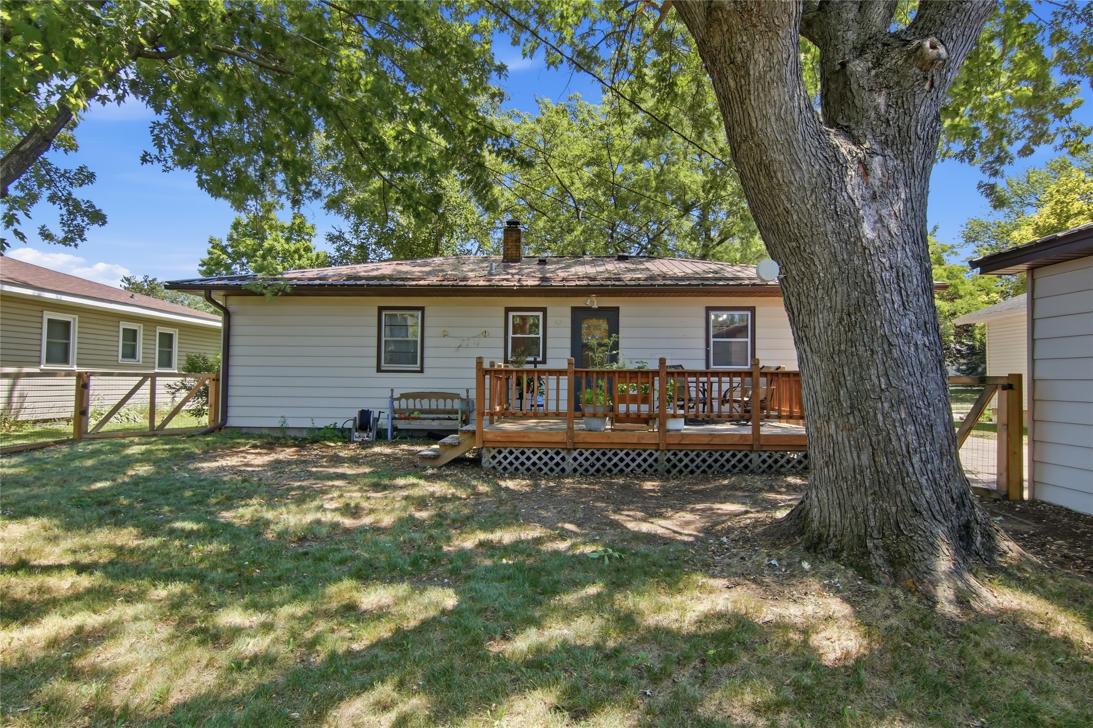 484 A Street Property Photo 28