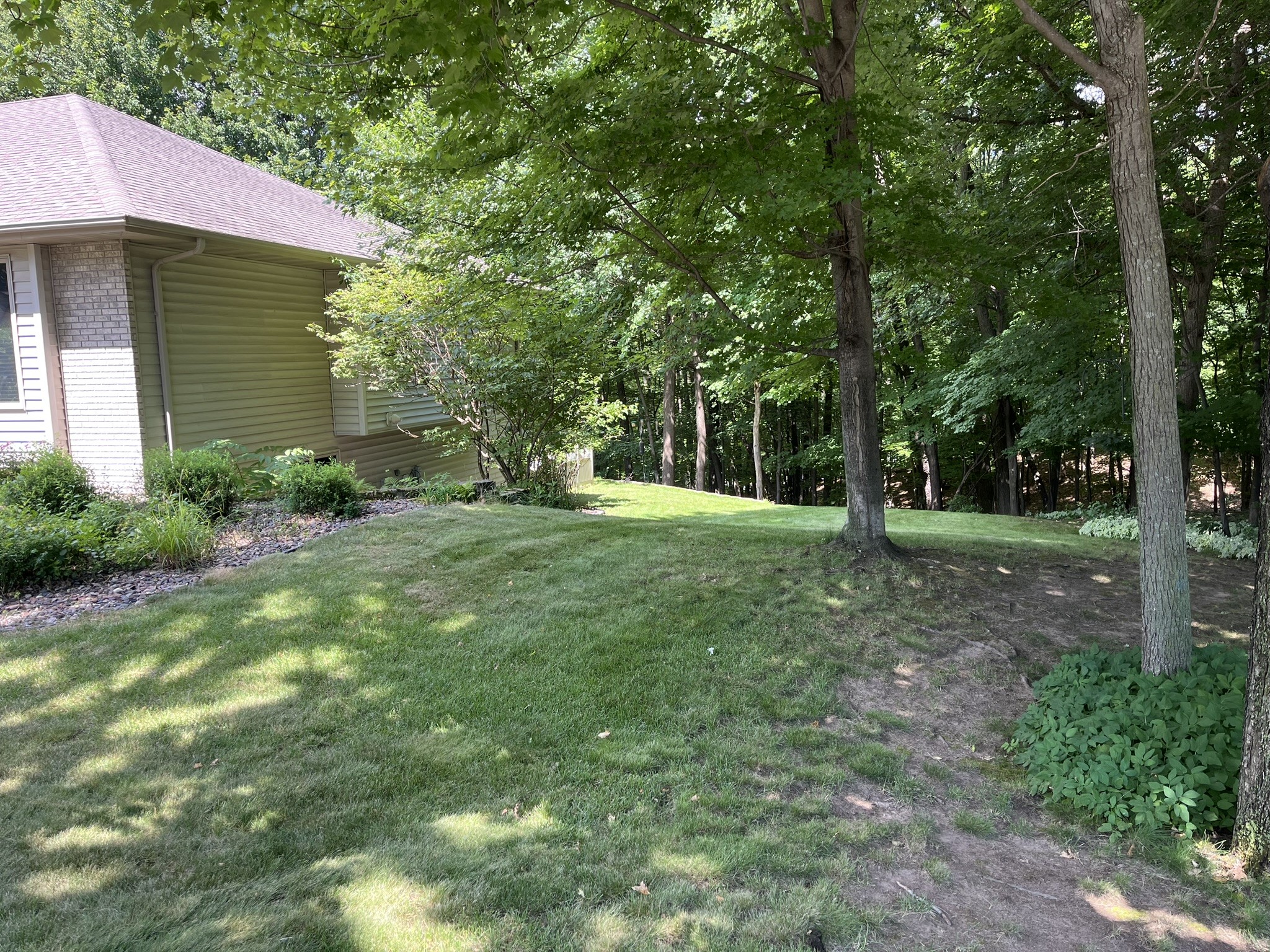 228 Oak Knoll Drive Property Photo 3