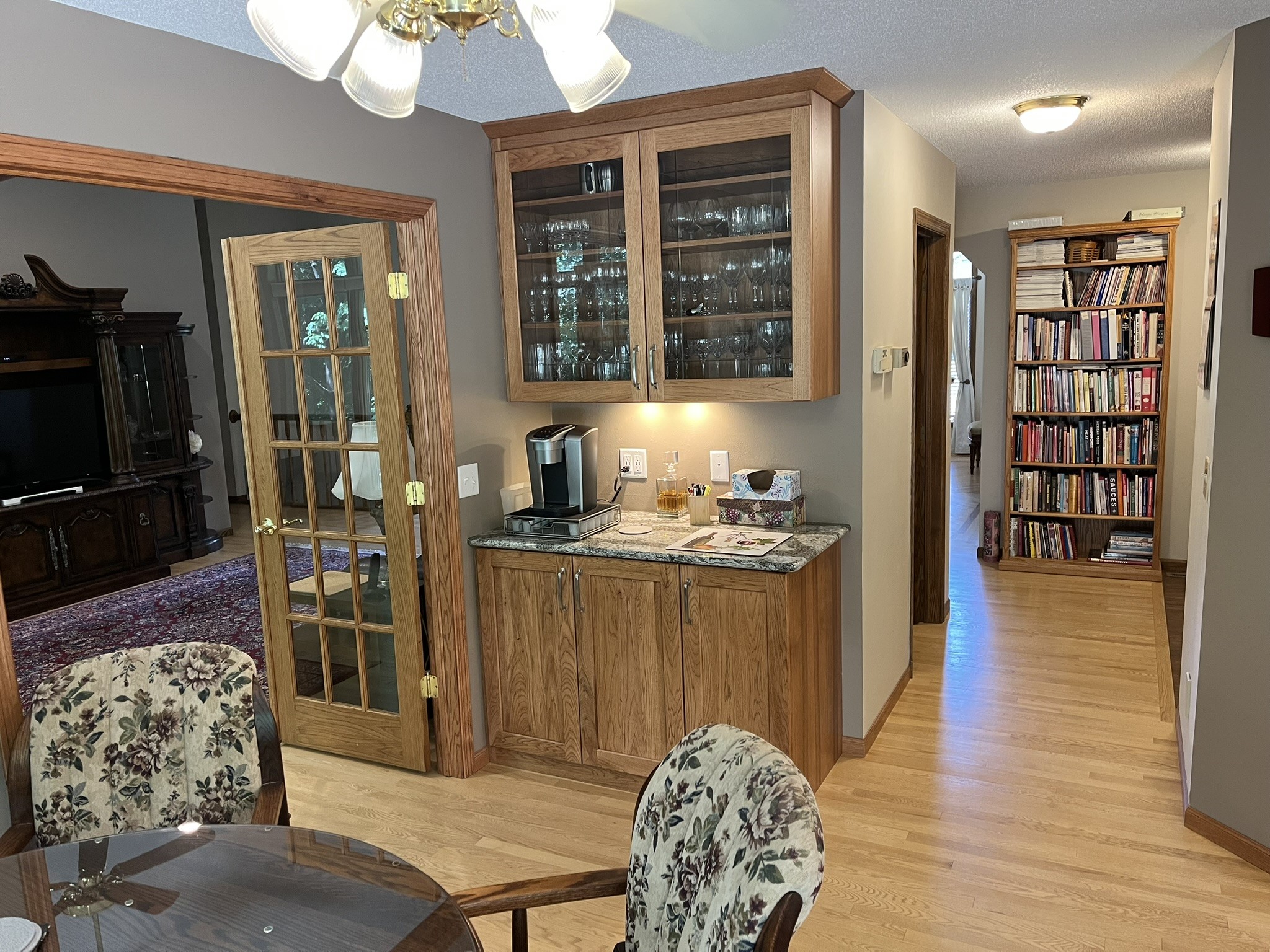 228 Oak Knoll Drive Property Photo 11