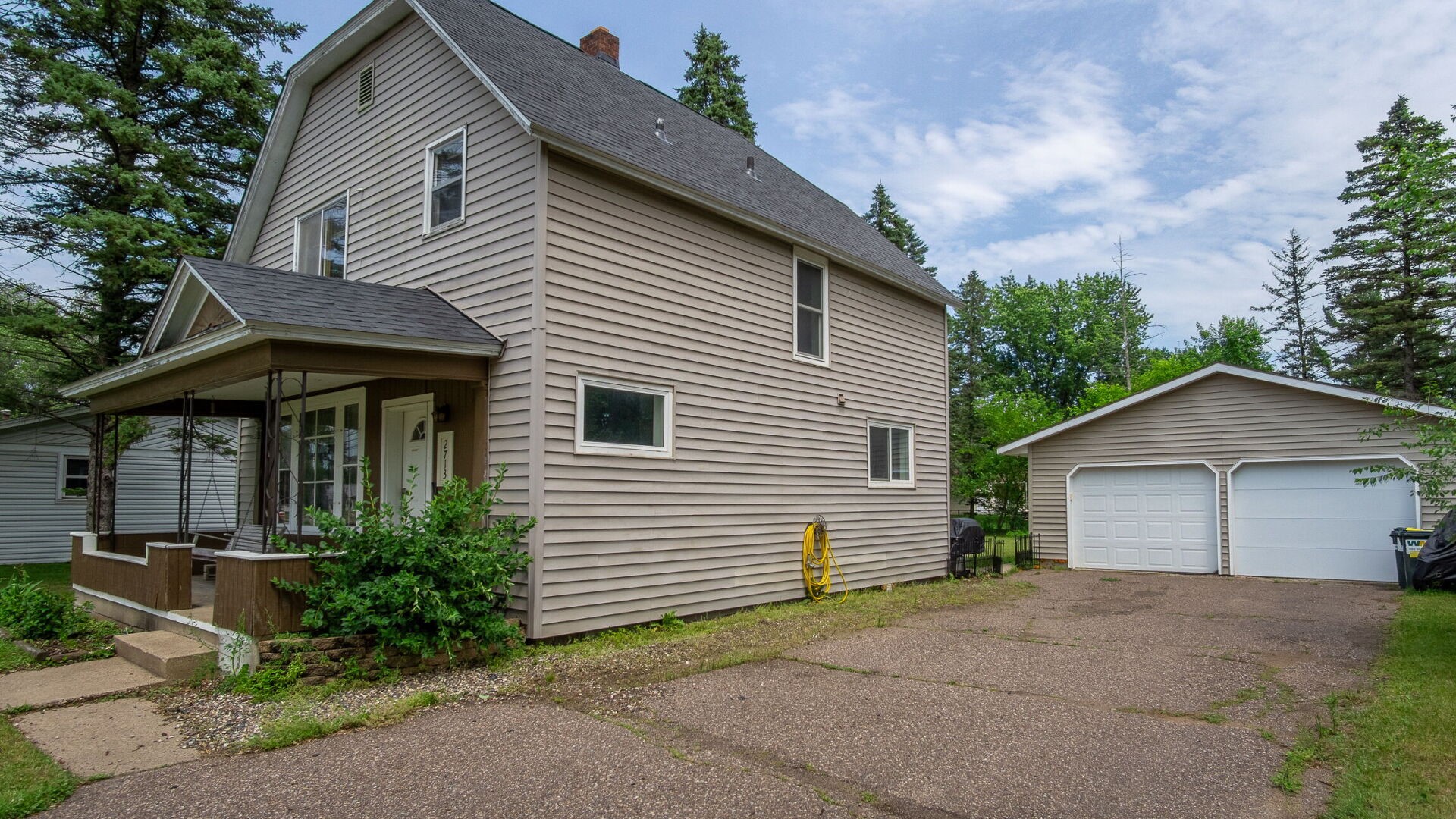 2713 Mercury Avenue Property Photo 3