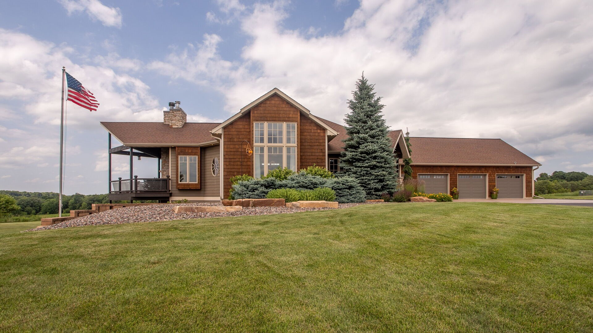 7726 County Highway N Property Photo 1