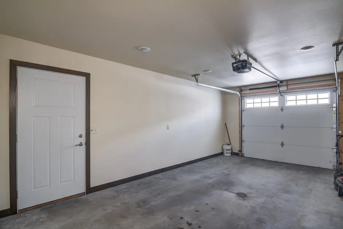 515 Putnam Street Property Photo 19