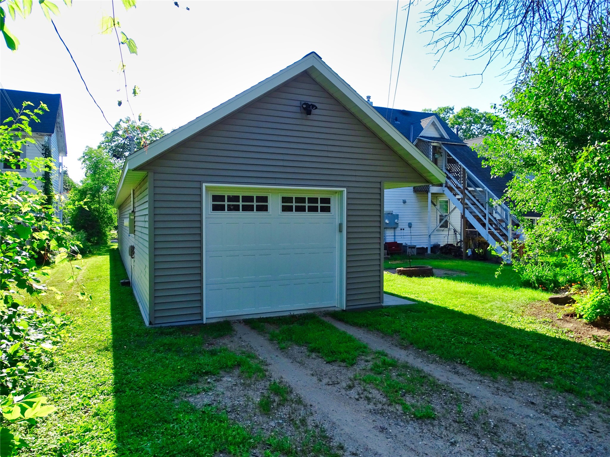 515 Putnam Street Property Photo 21