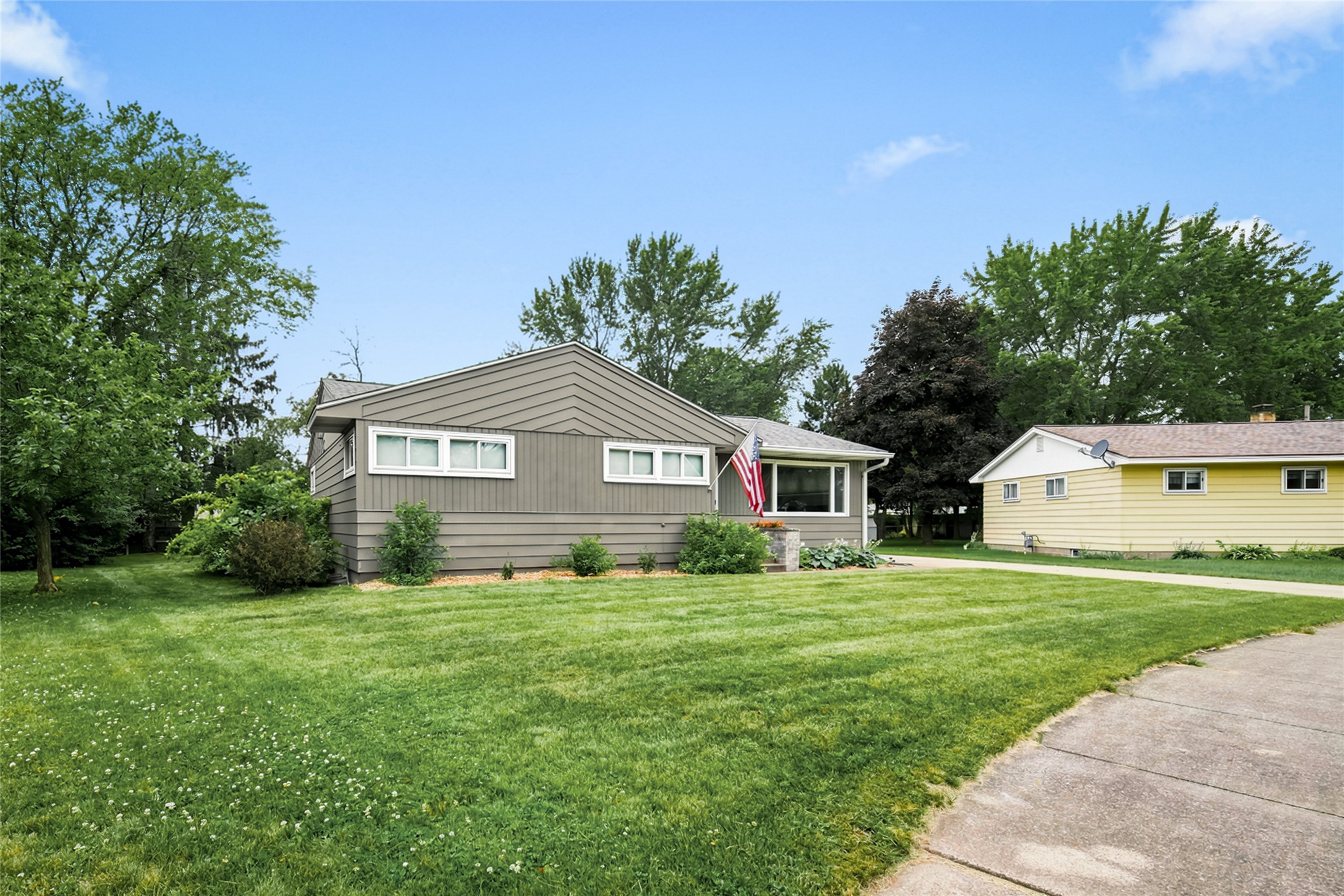 1602 Drury Court Property Photo 8
