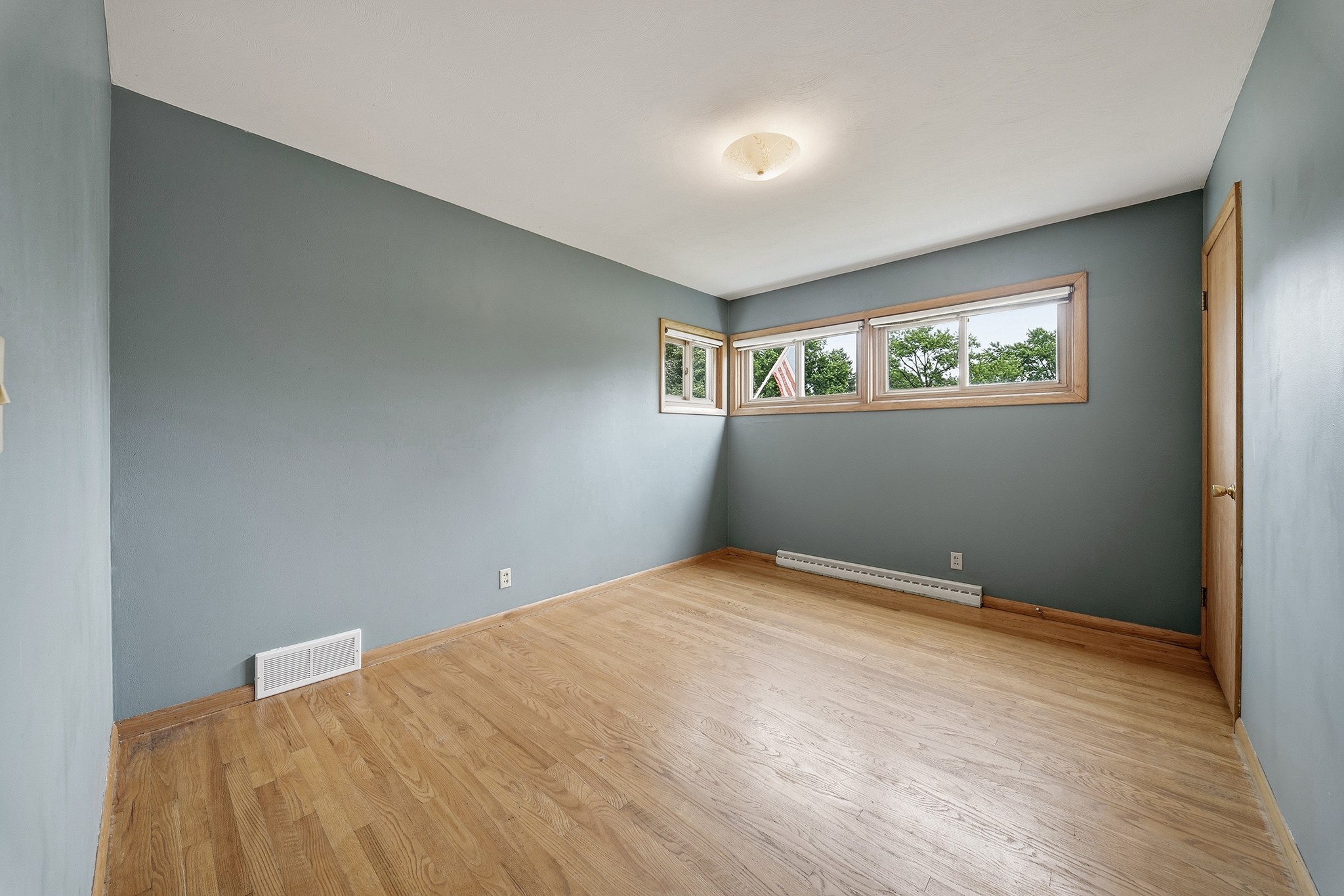 1602 Drury Court Property Photo 29