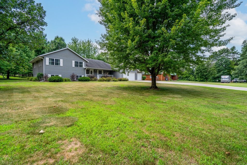 808 Elm Street Property Photo 41
