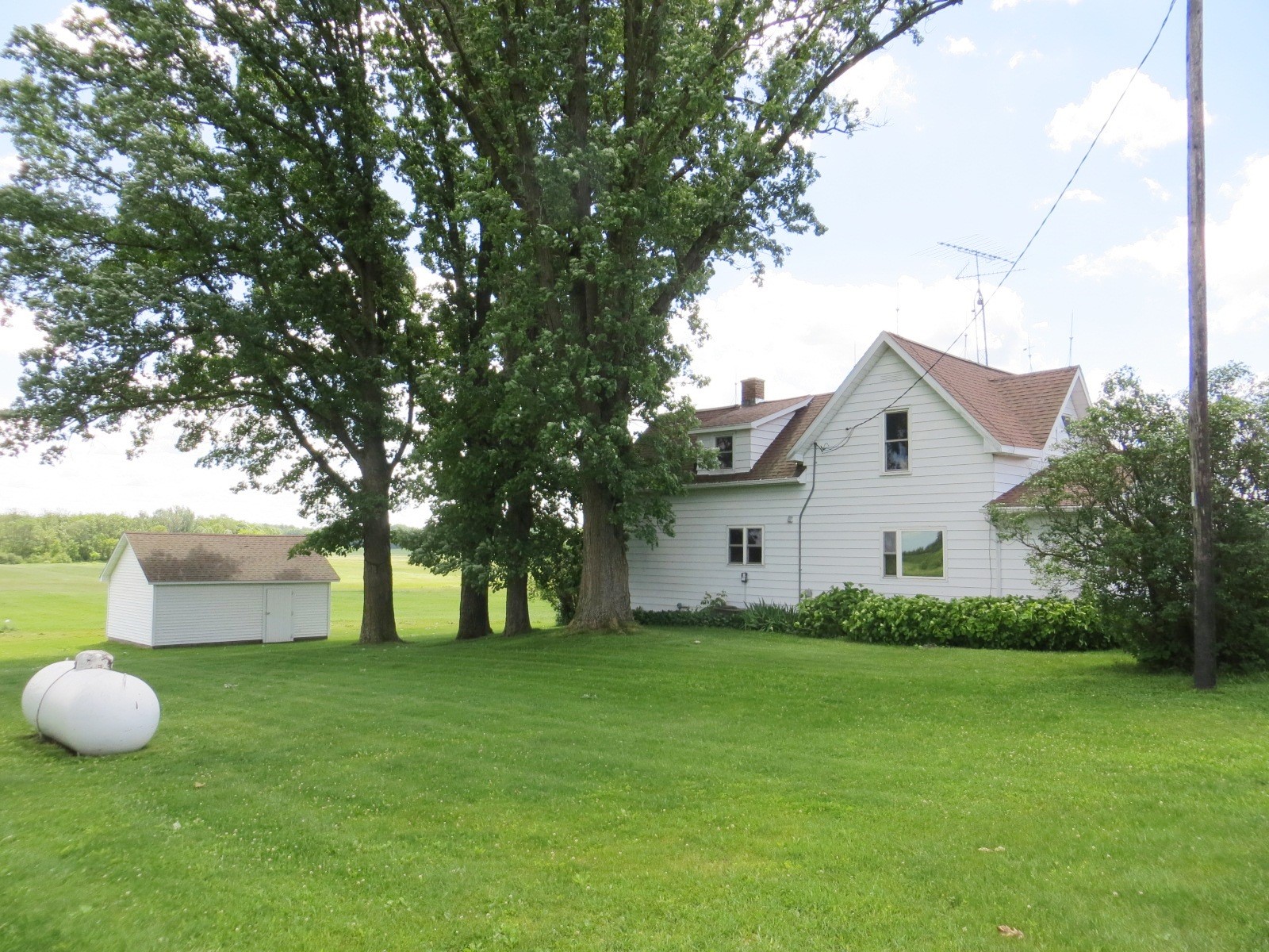 19265 350th Street Property Photo 4