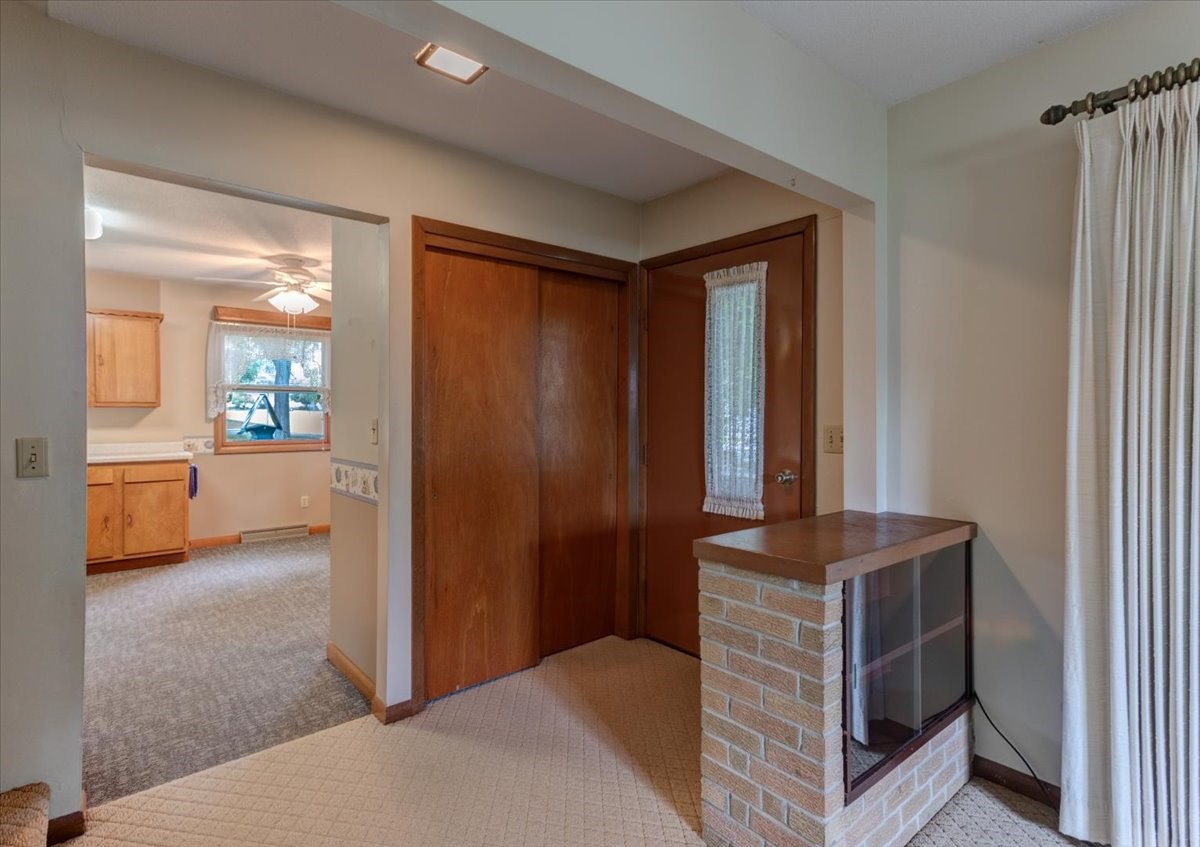 2216 3rd Street E Property Photo 17