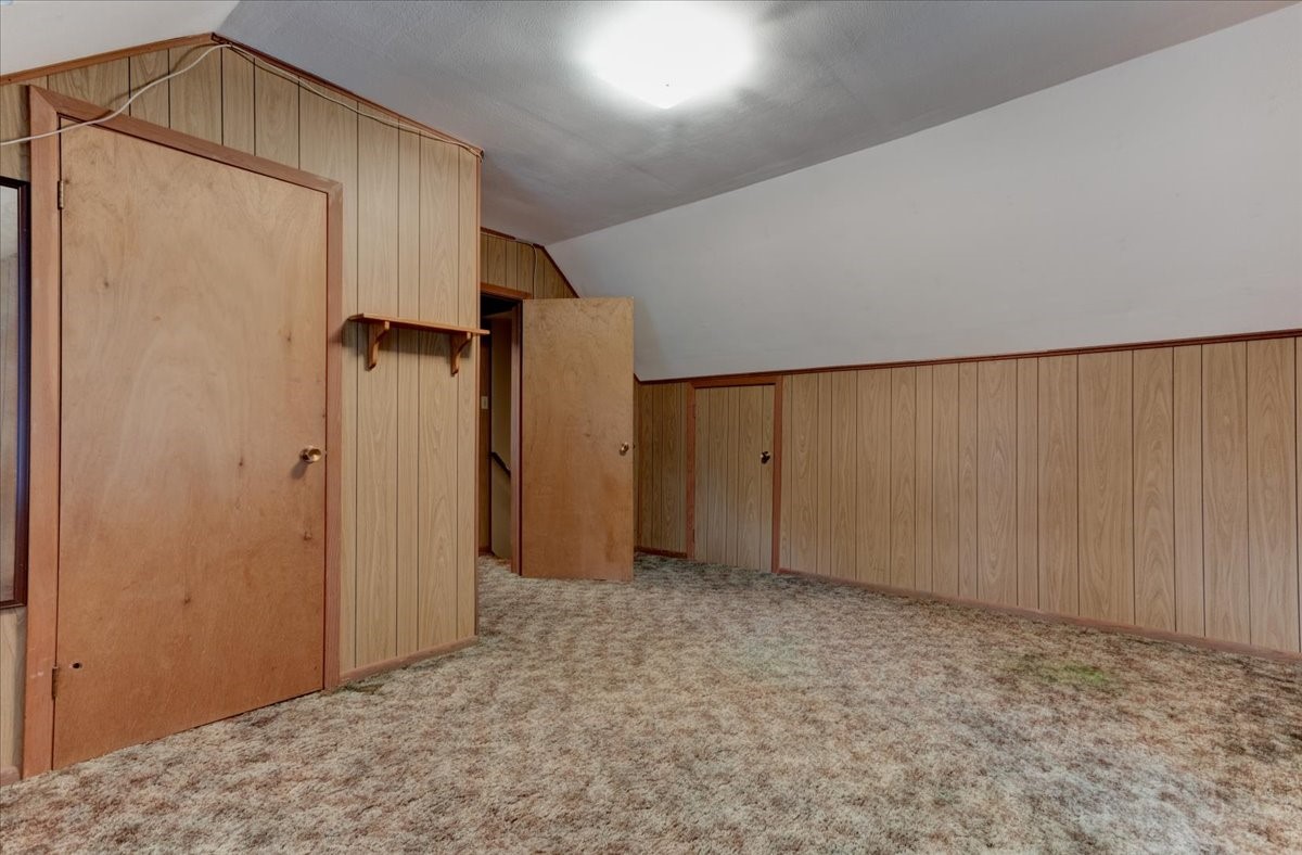 2216 3rd Street E Property Photo 33