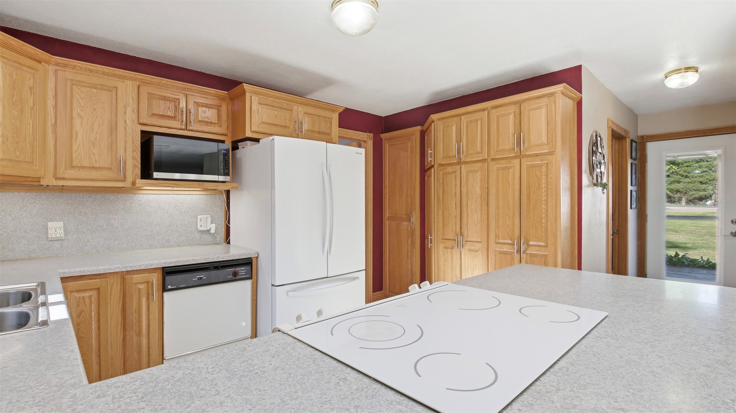 22007 175th Street Property Photo 14
