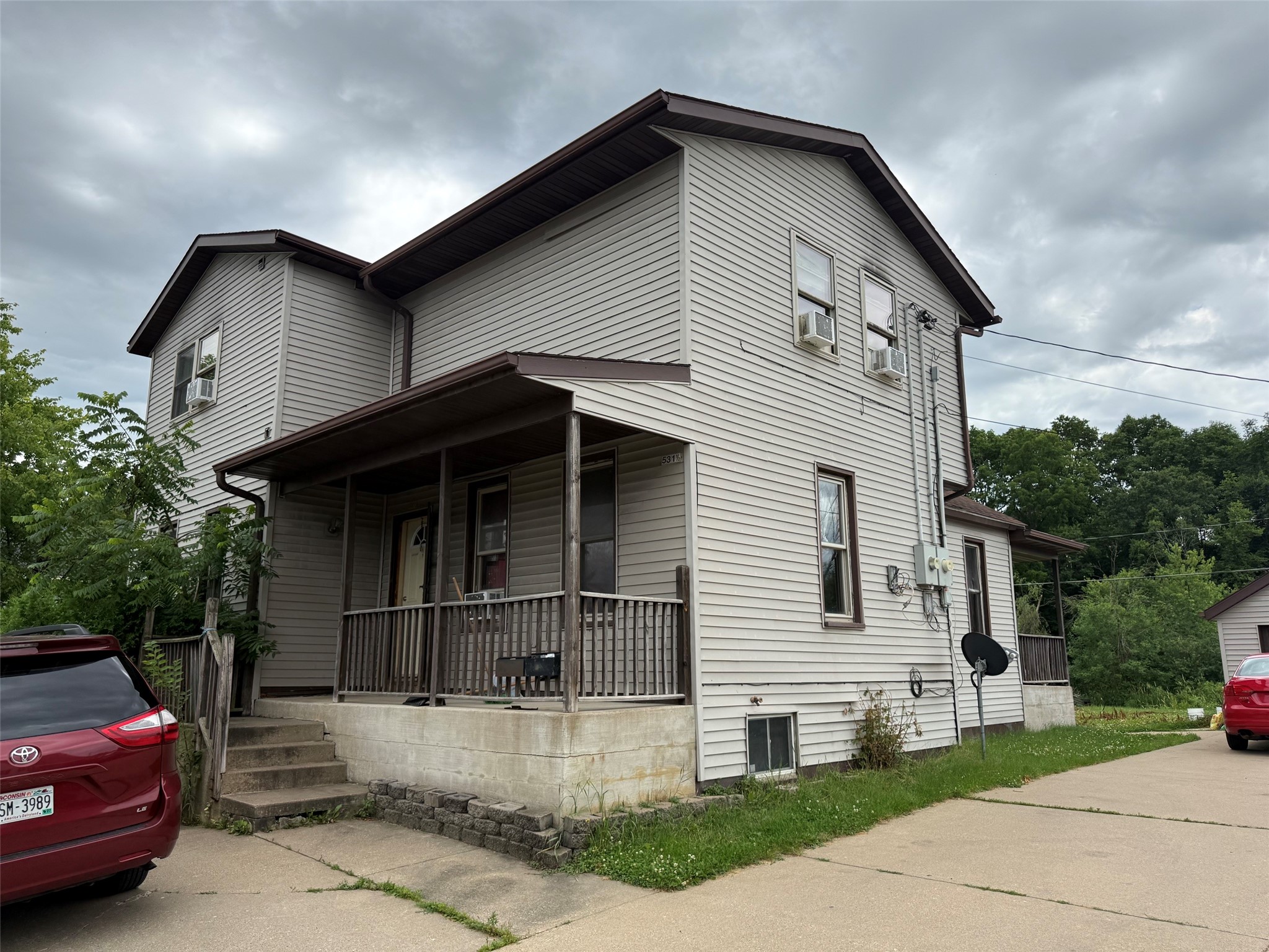 531 E Main Street 1 & 2 Property Photo 2