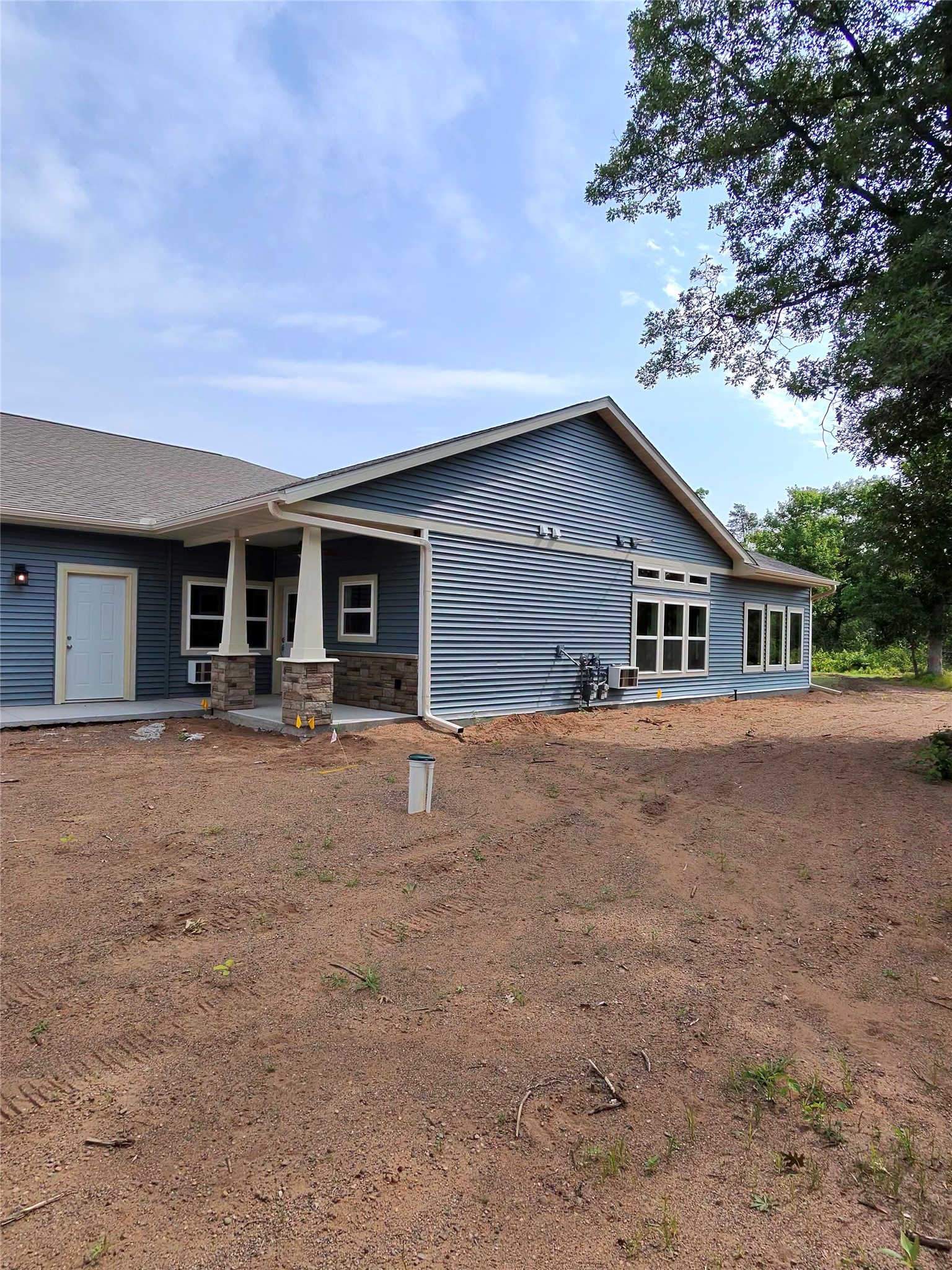 15842 Laura Drive A Property Photo 1