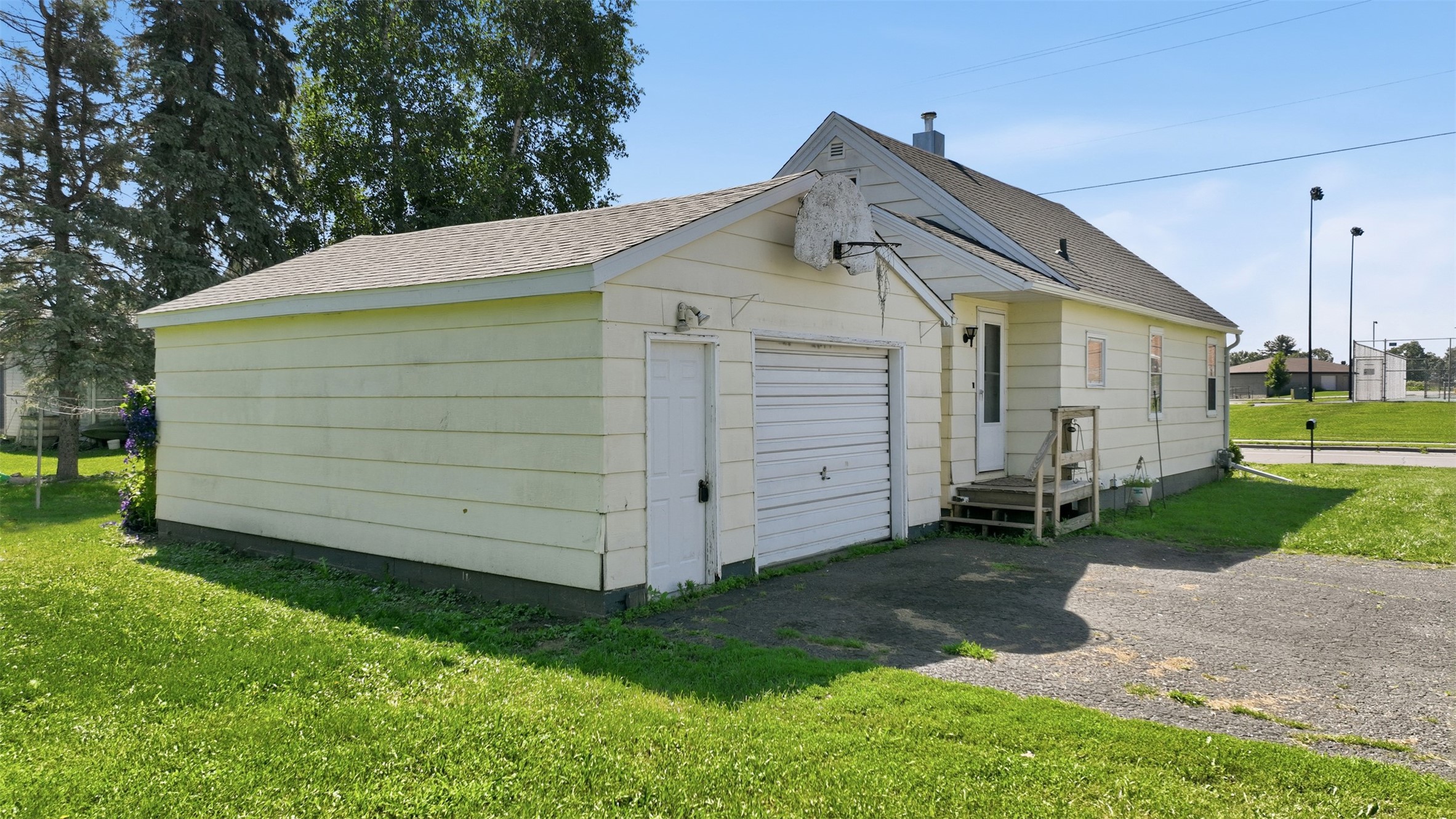 815 Augusta Street Property Photo 33