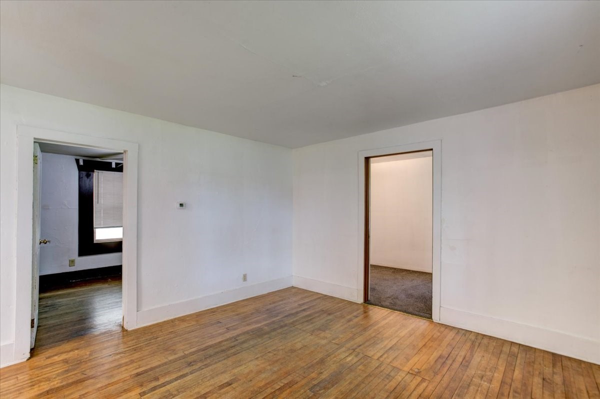 408 18th Avenue E 1 Property Photo 14