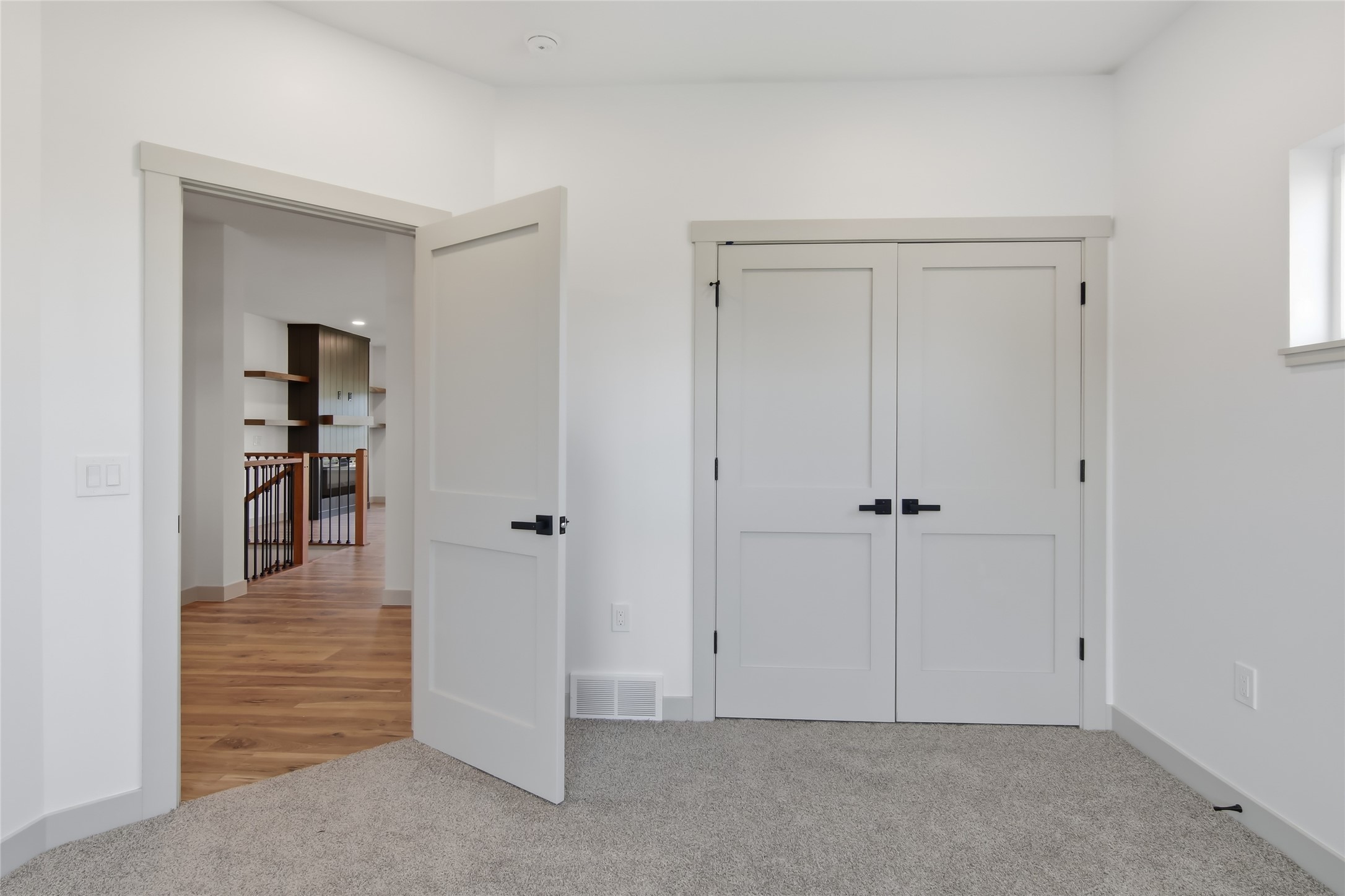 6735 Buck Tail Drive Property Photo 17