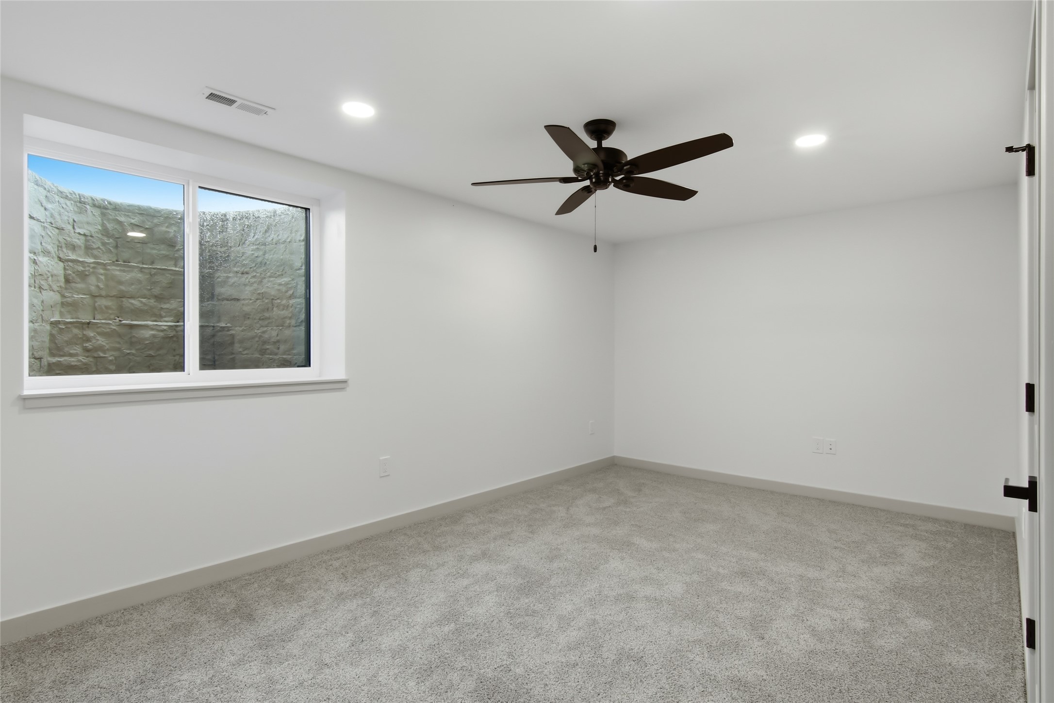 6735 Buck Tail Drive Property Photo 21