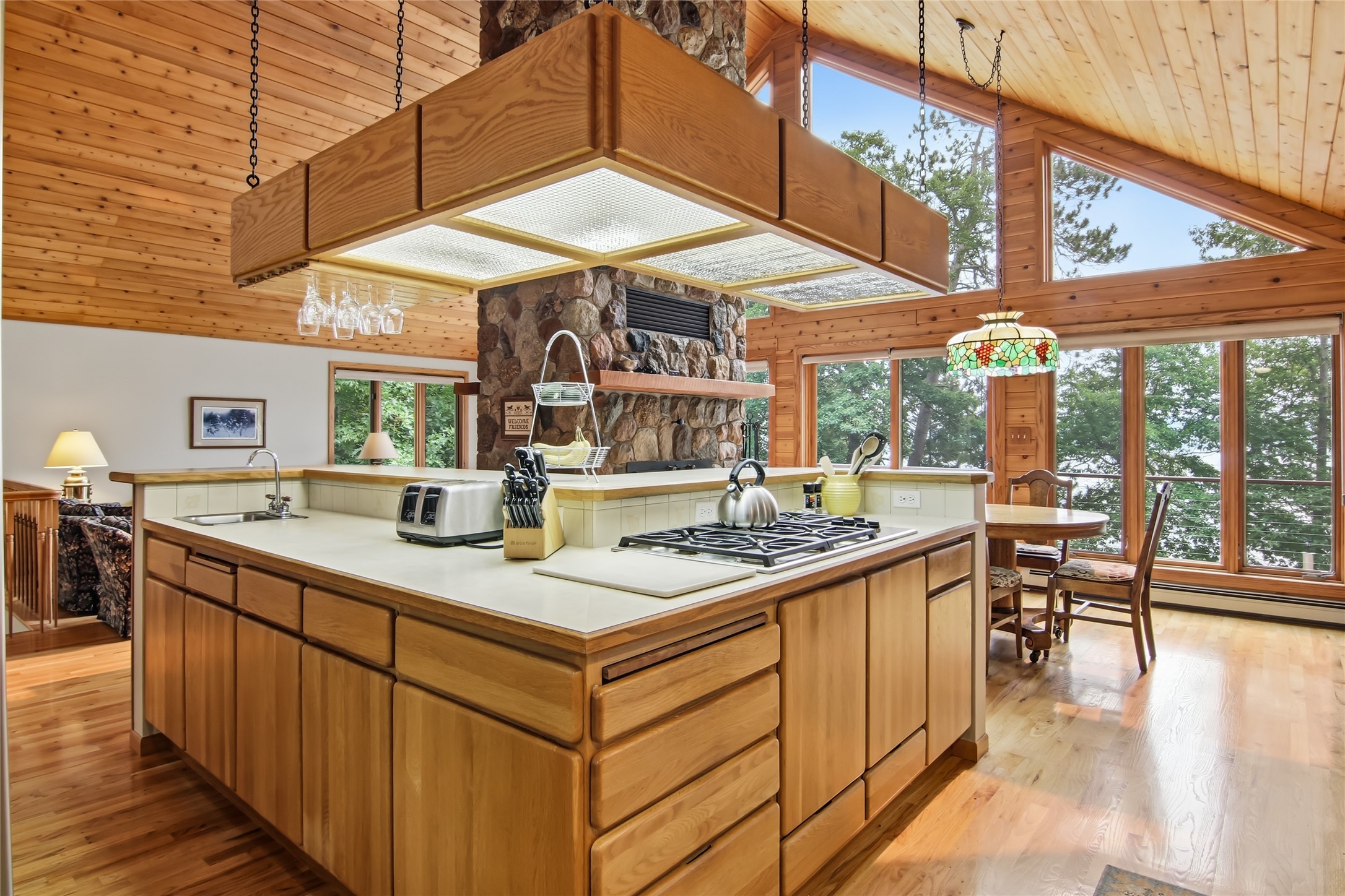 10026n Harnden Road Property Photo 14