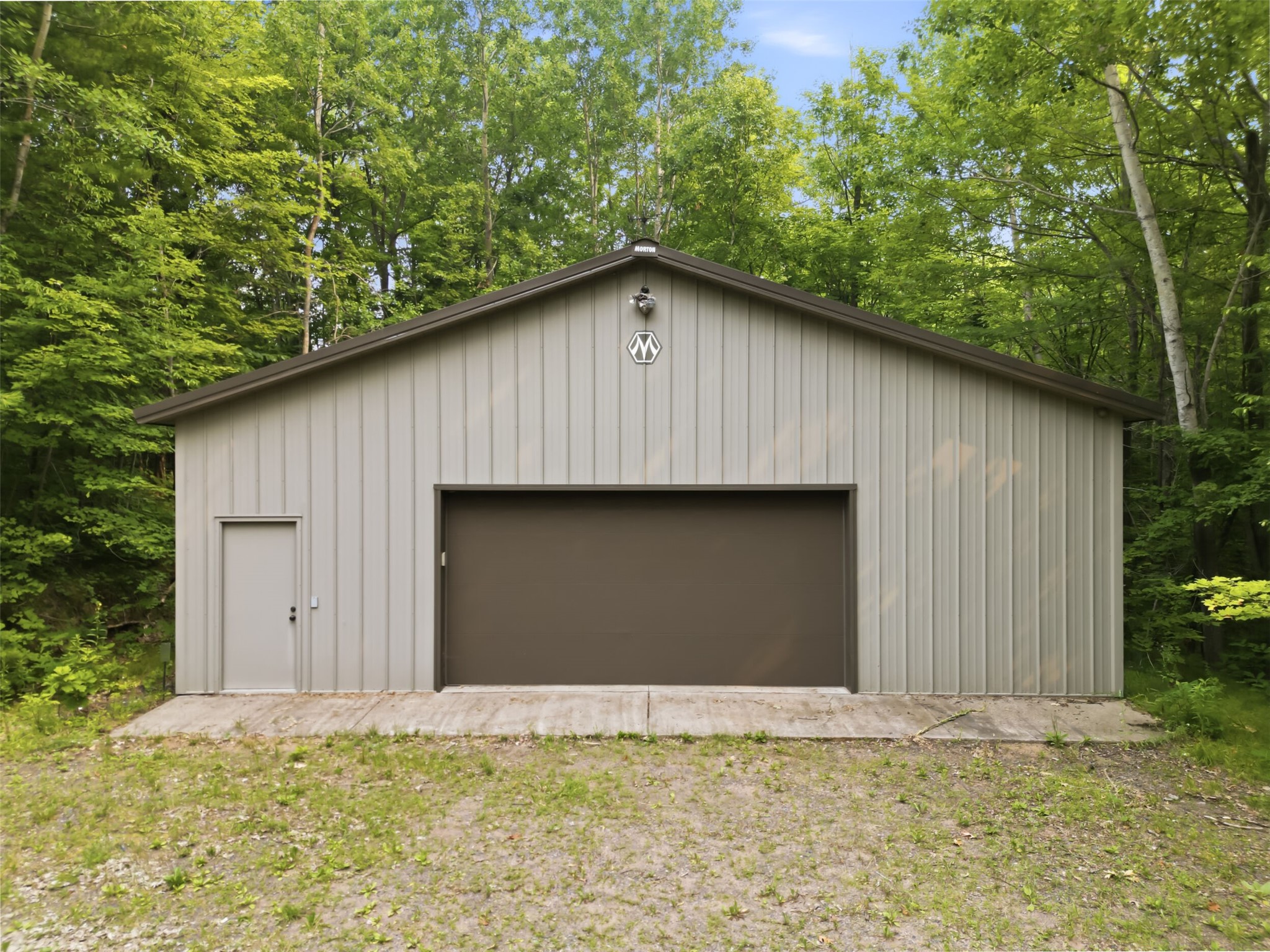 10026n Harnden Road Property Photo 58