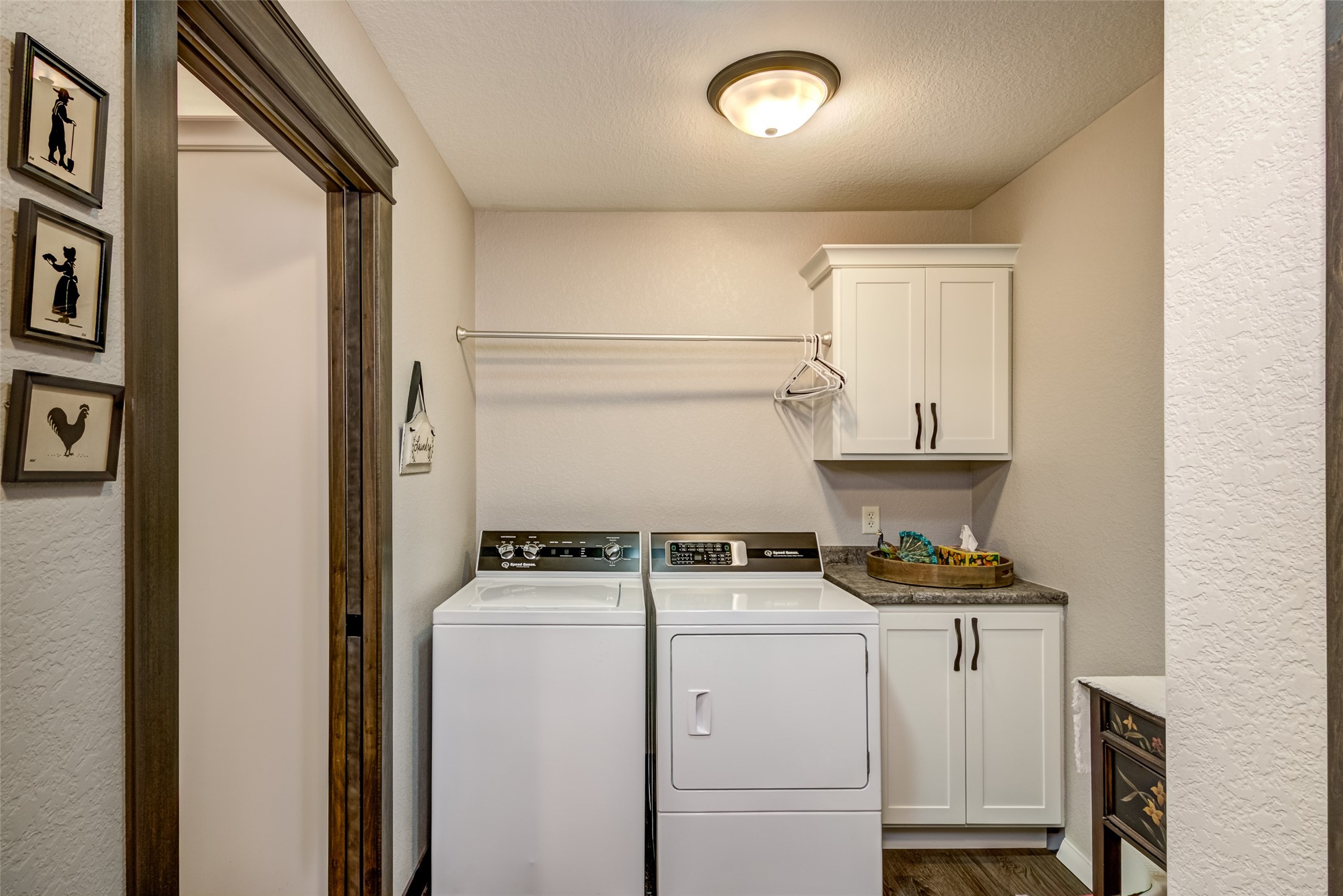 4852 Waylon Street Property Photo 43