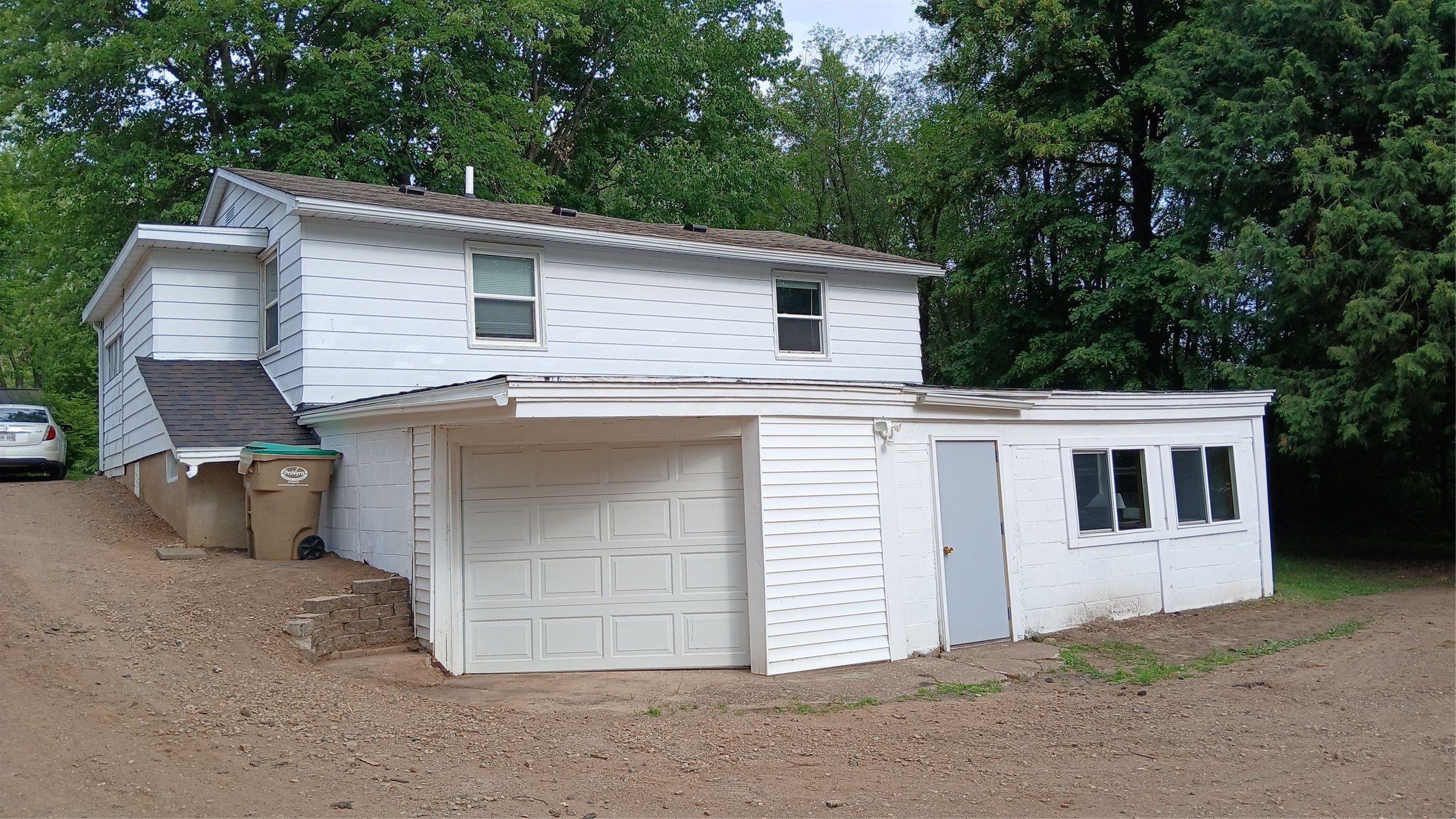 1004 Jefferson Avenue Property Photo 22