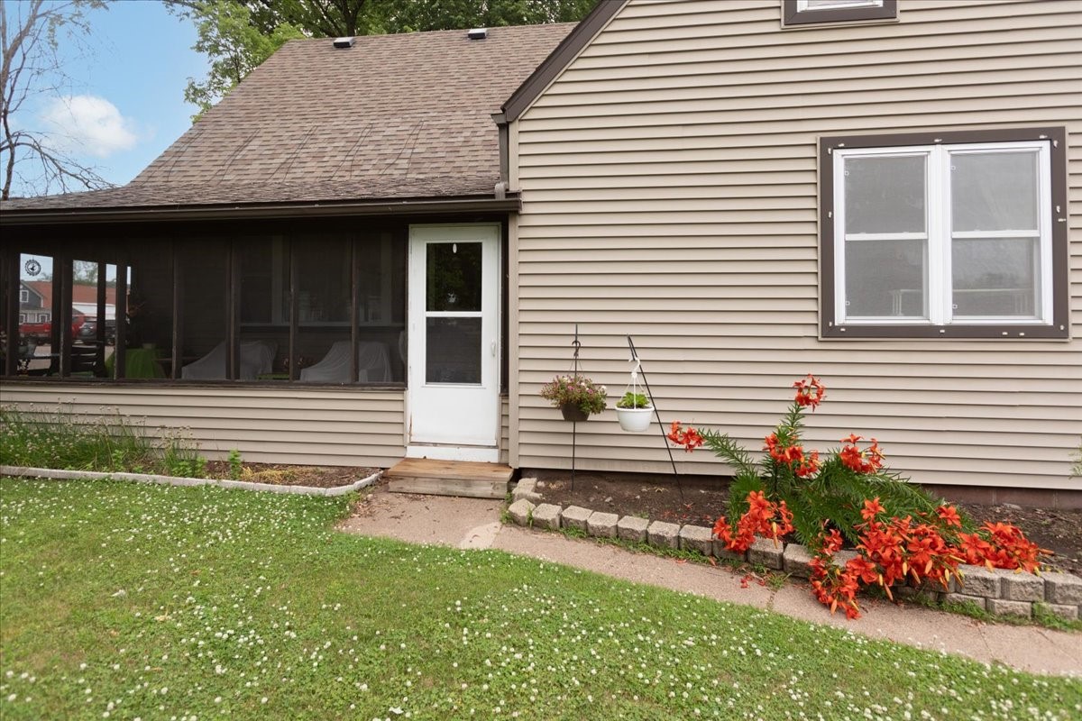 1113 Main Street Property Photo 35