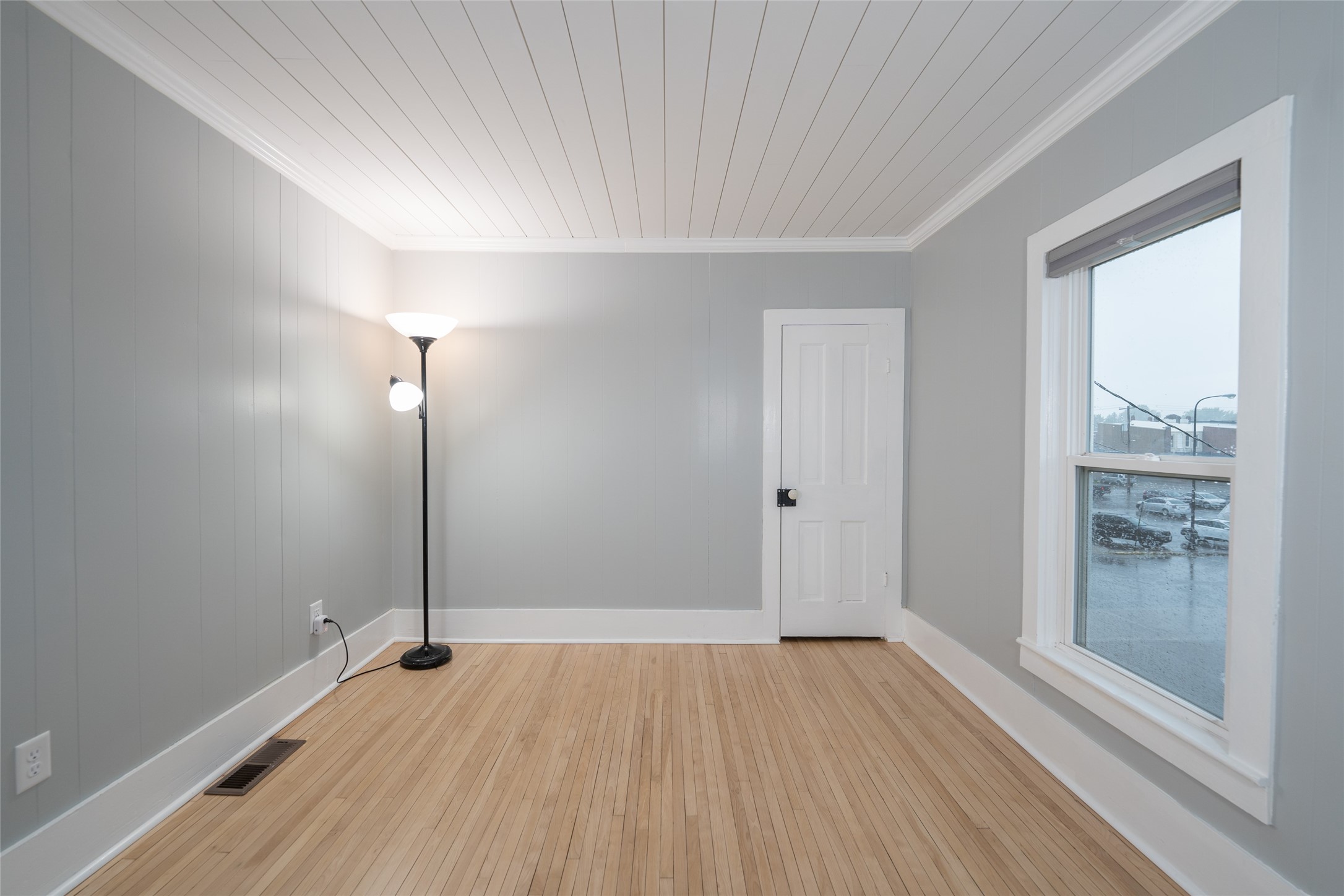 205 E Hudson Street Property Photo 29