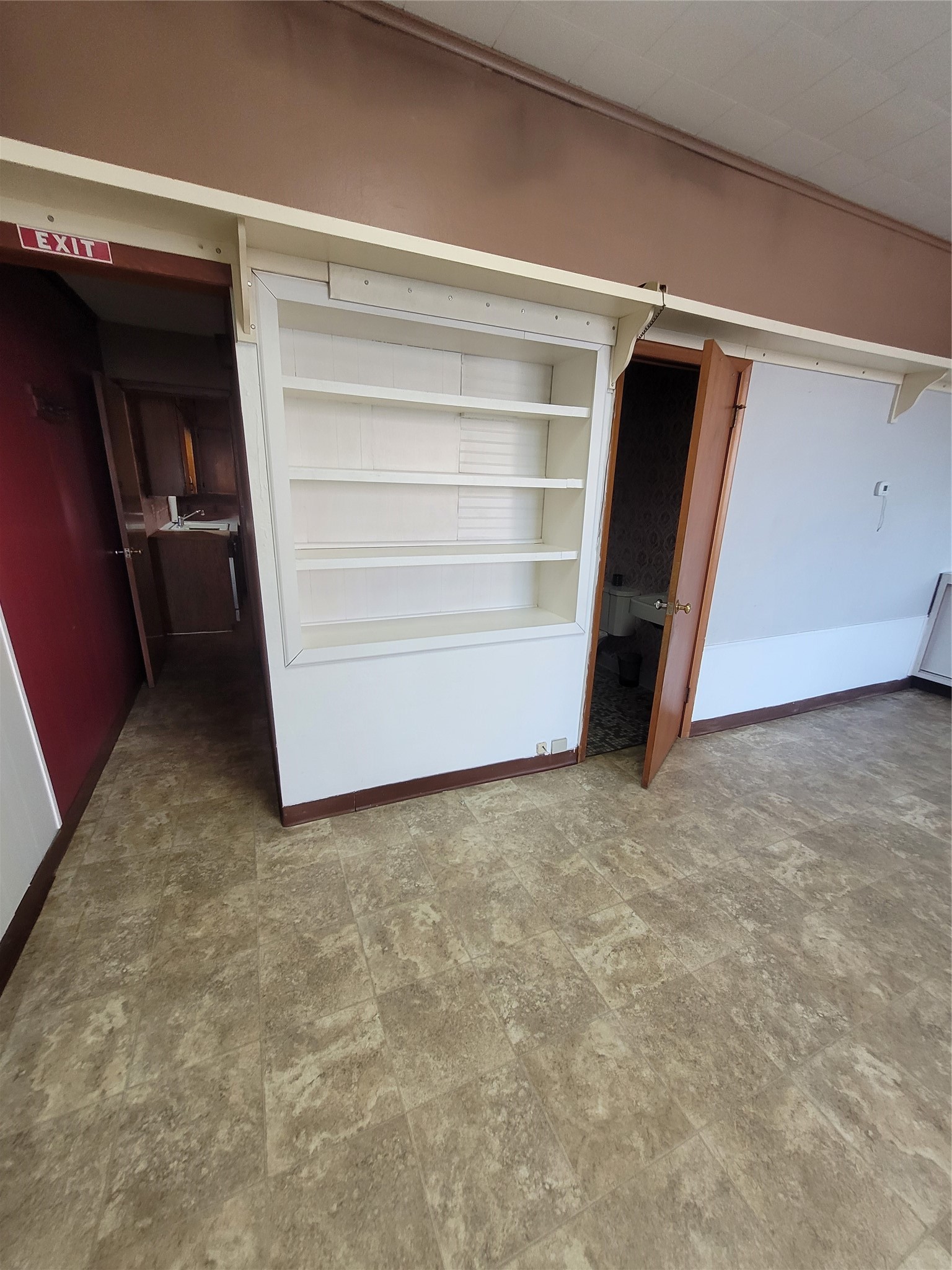 1603065 Property Photo 8