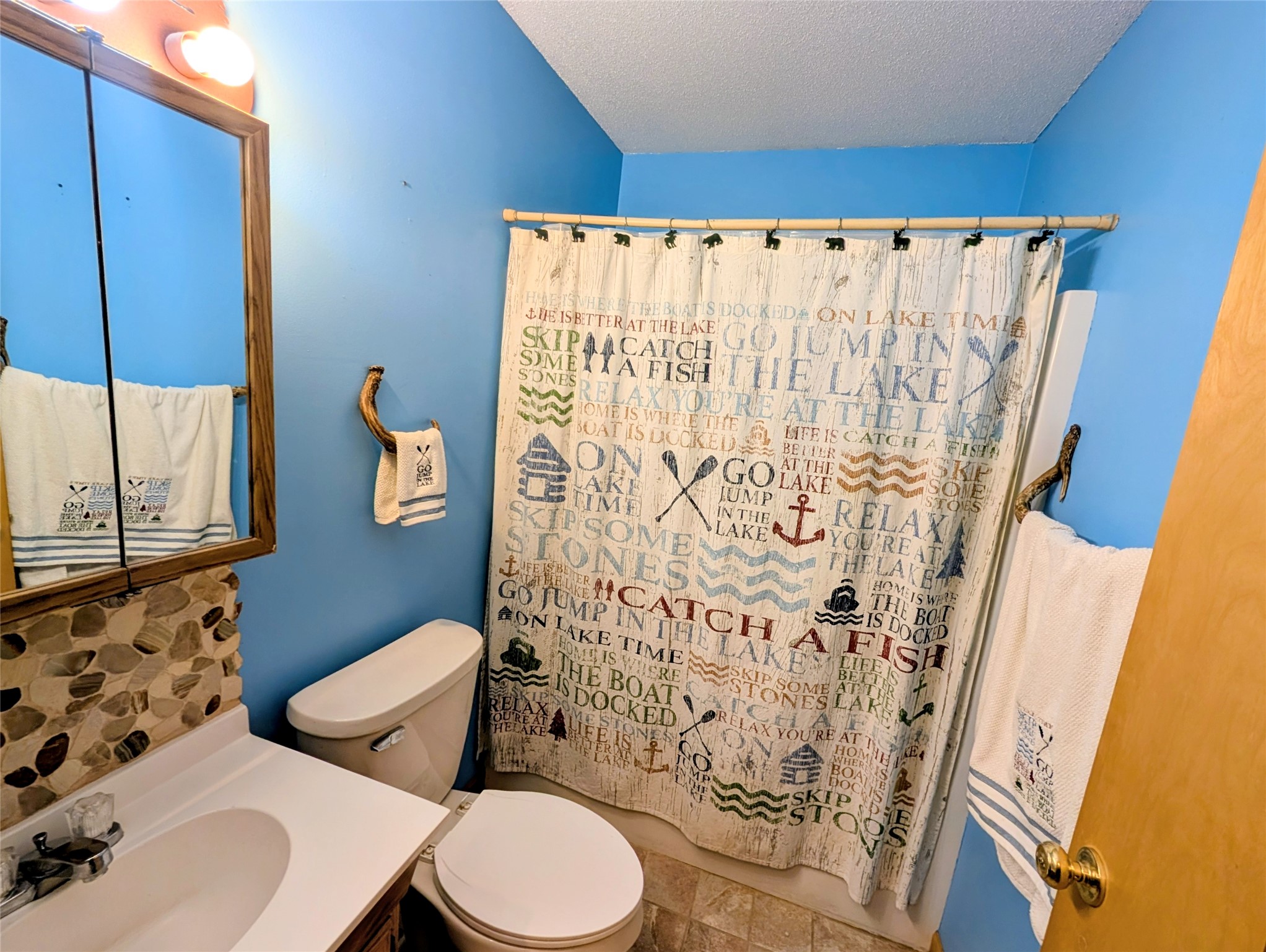 199 85th Avenue Property Photo 11