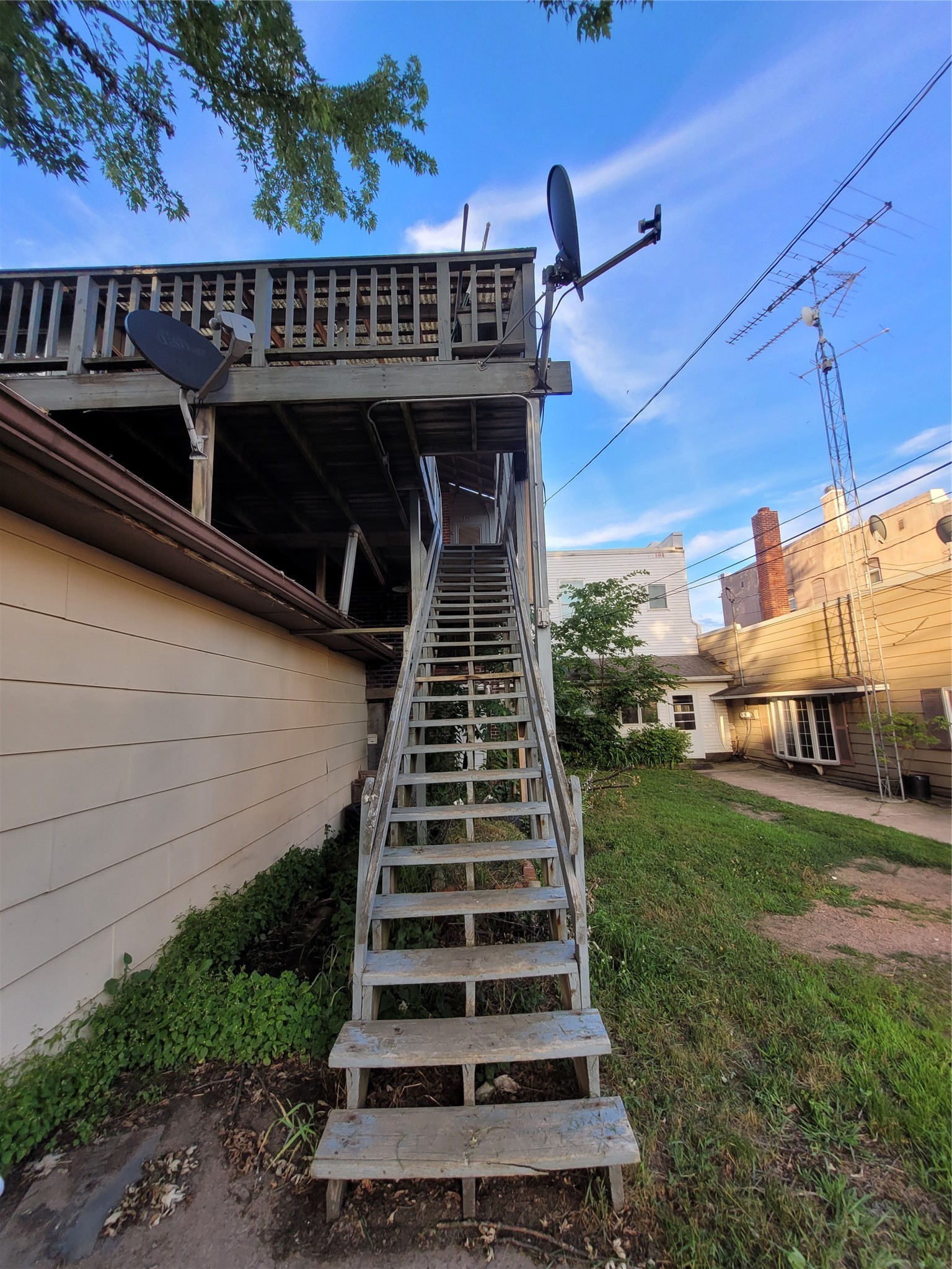 1603067 Property Photo 4