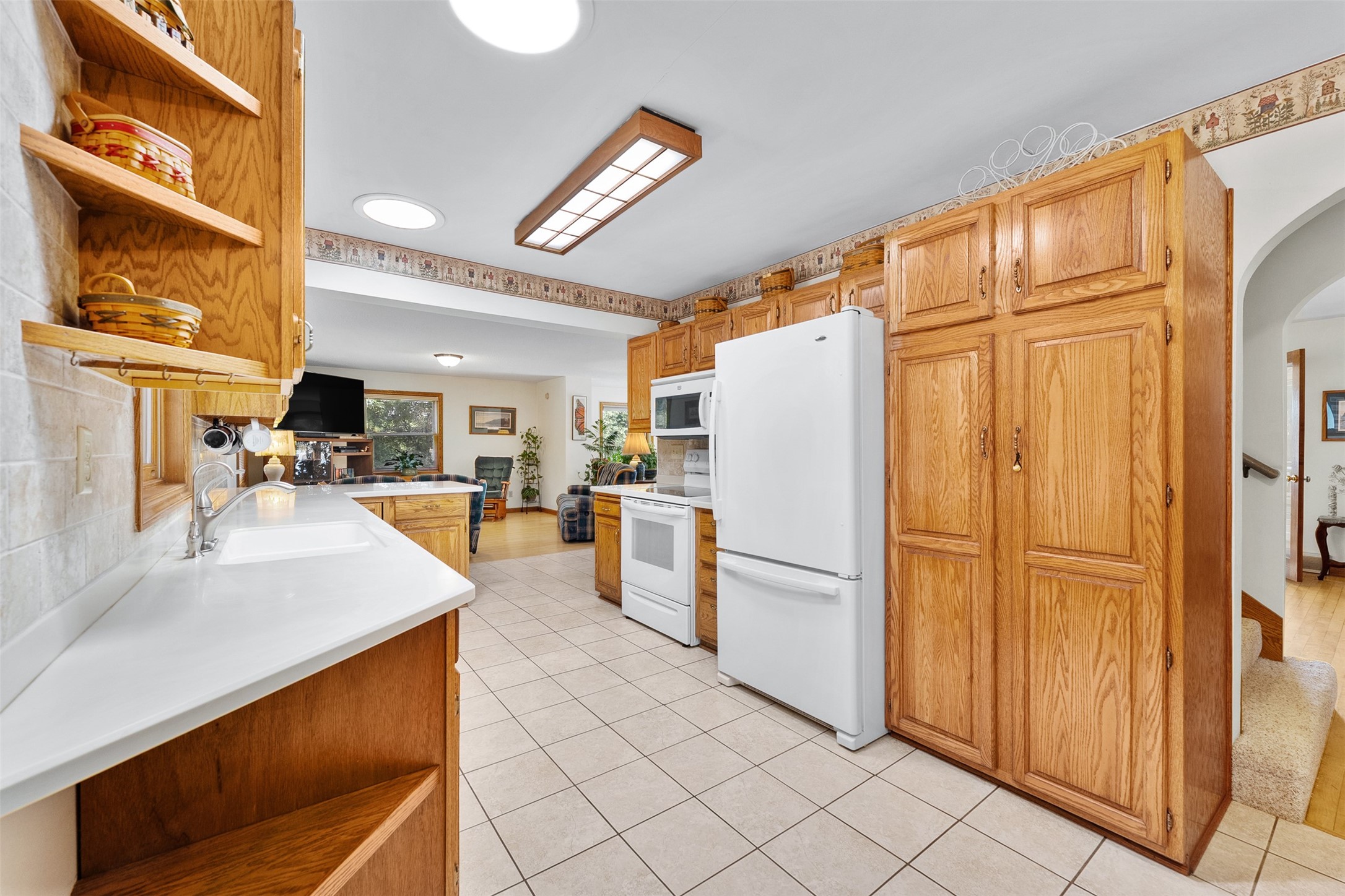 5991 North Shore Drive Property Photo 6