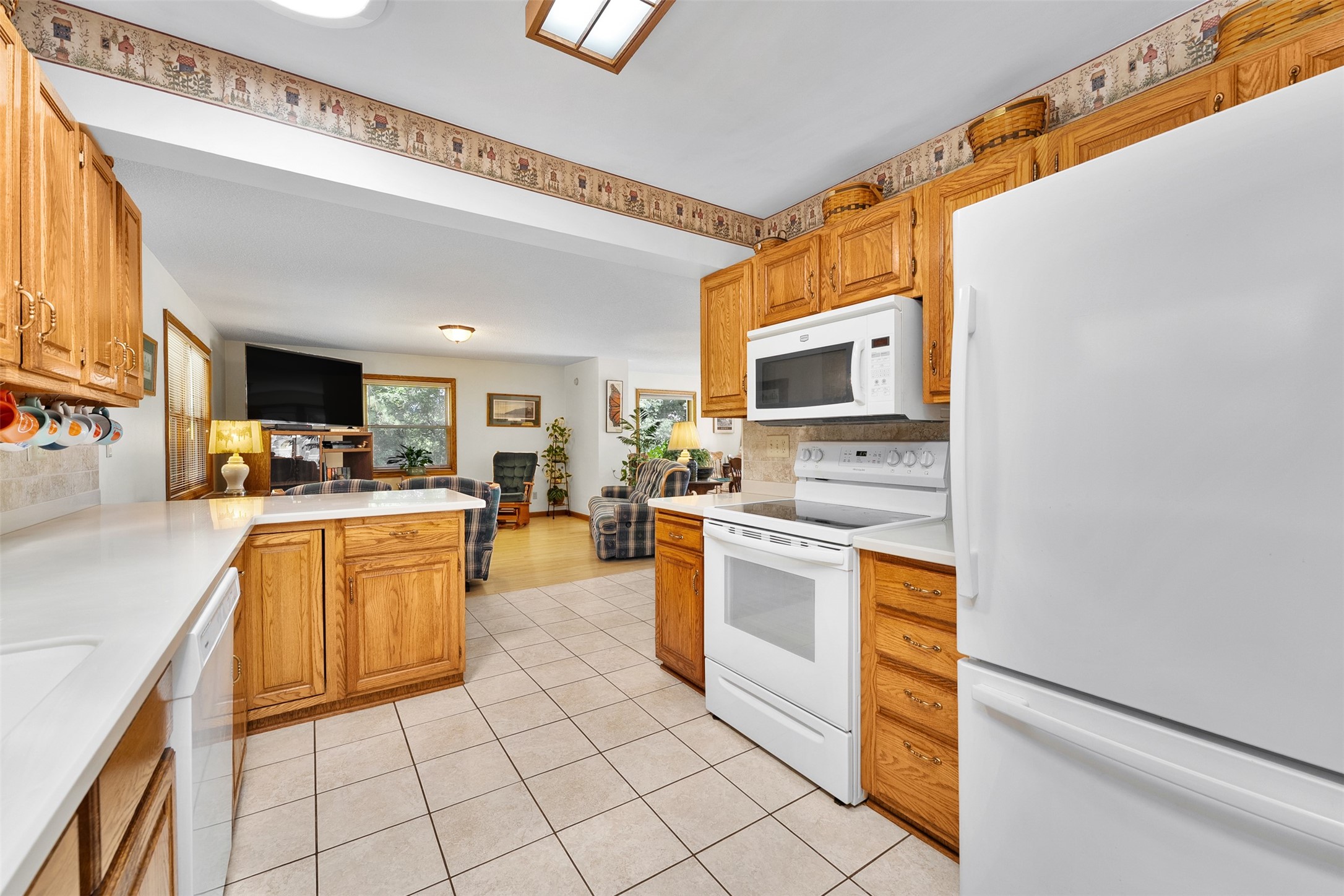 5991 North Shore Drive Property Photo 8