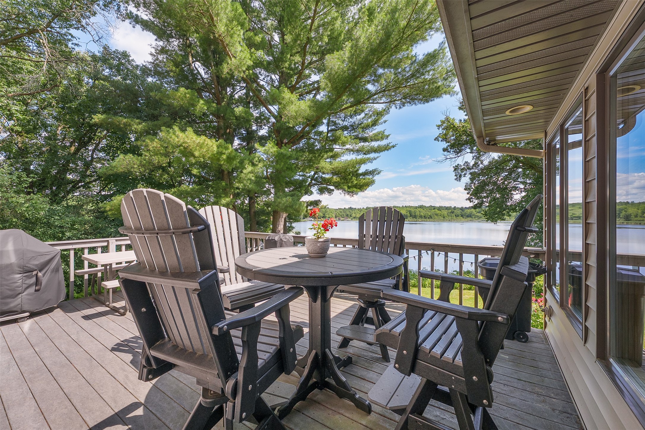5991 North Shore Drive Property Photo 19