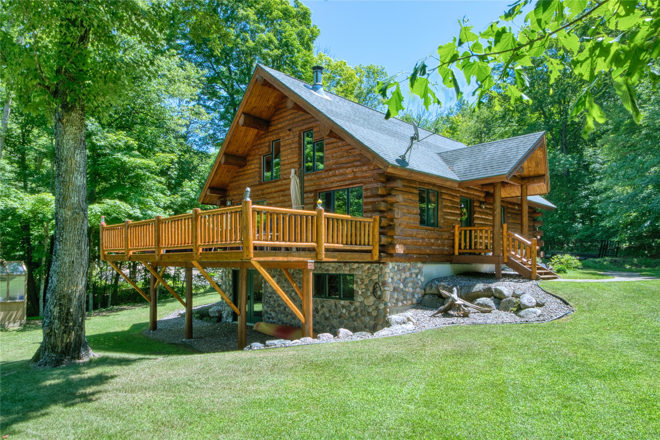 4613 N Lake Winter Road Property Photo 1