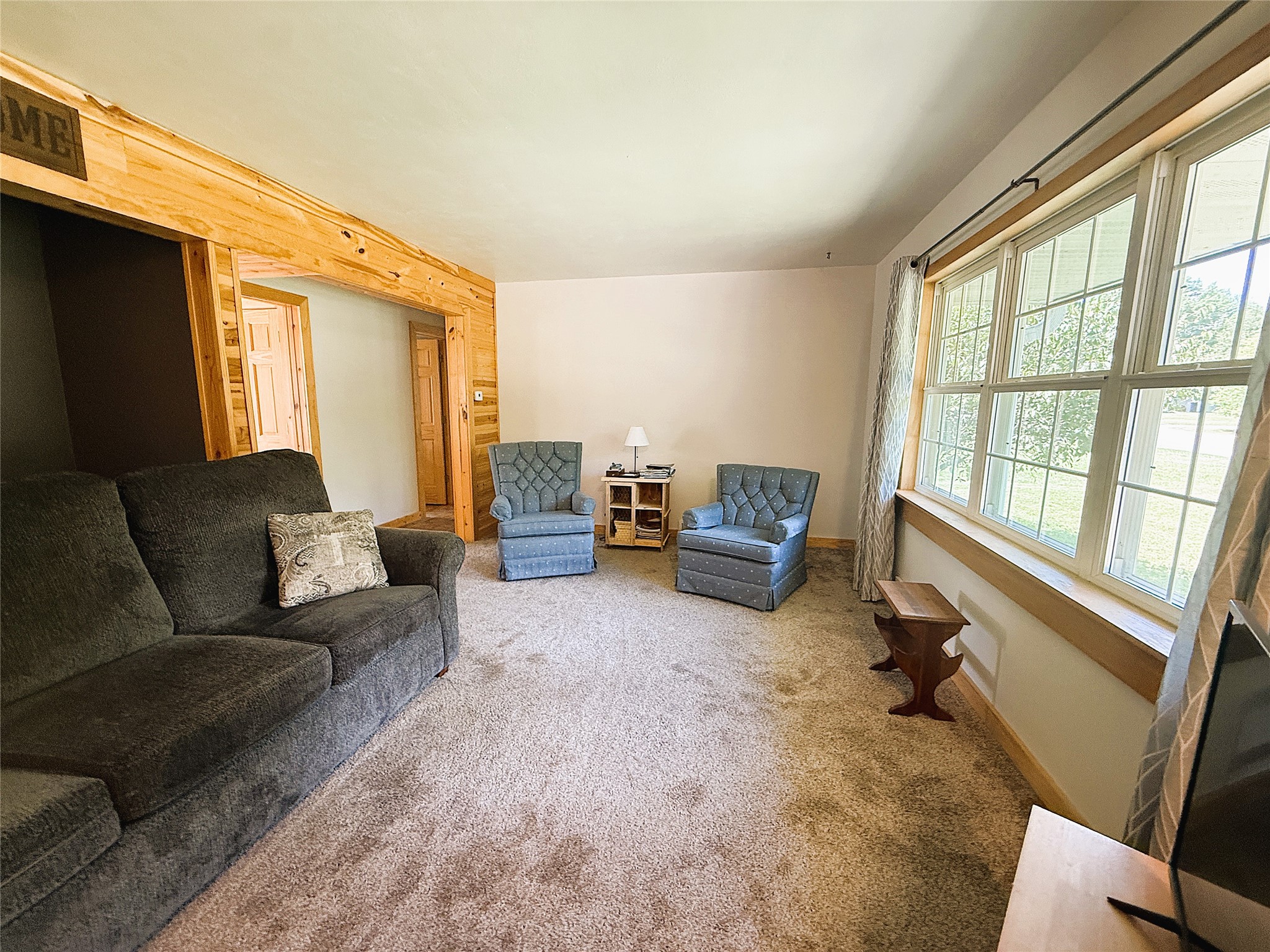 618 Park Avenue E Property Photo 10