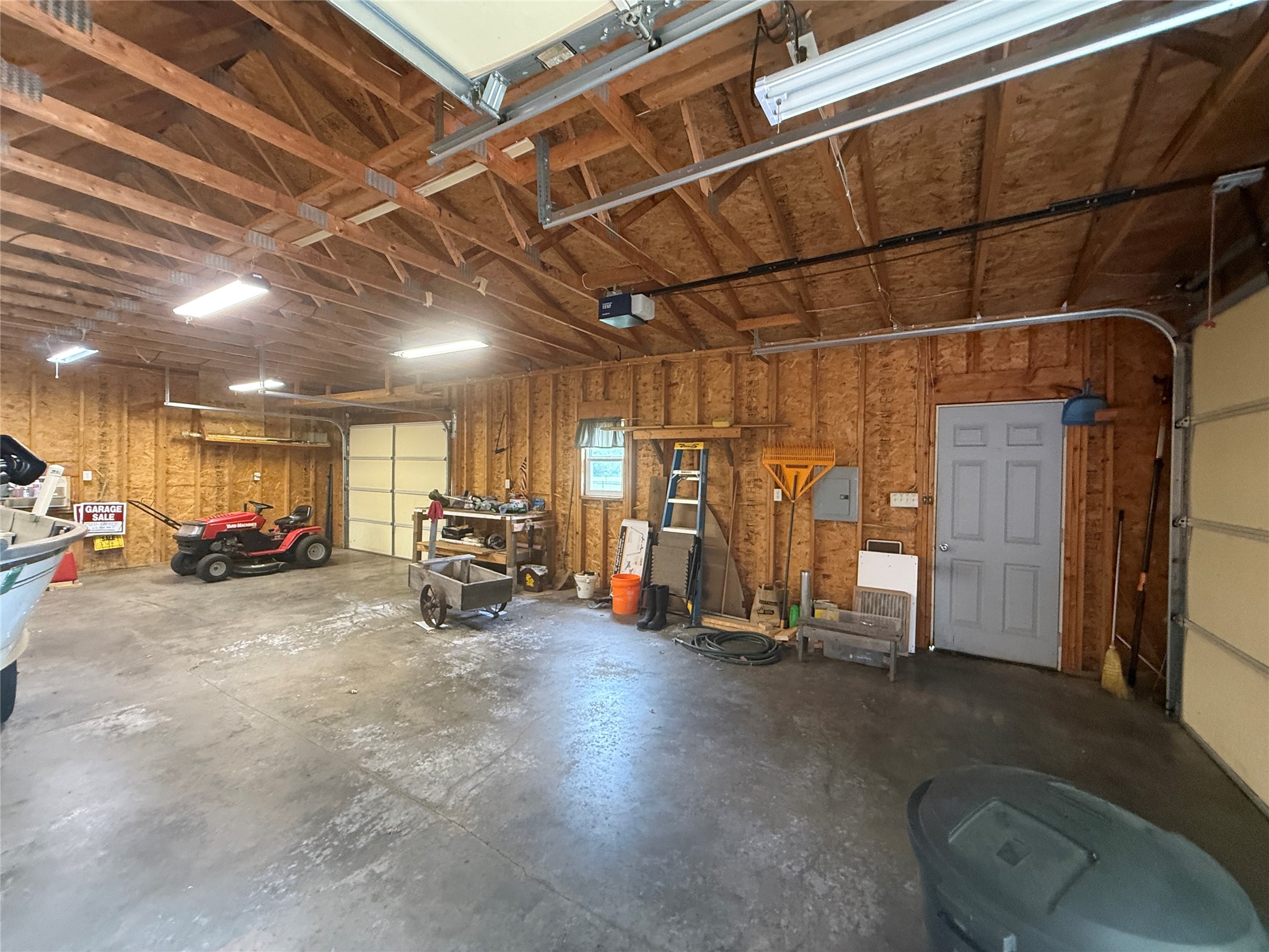 618 Park Avenue E Property Photo 25