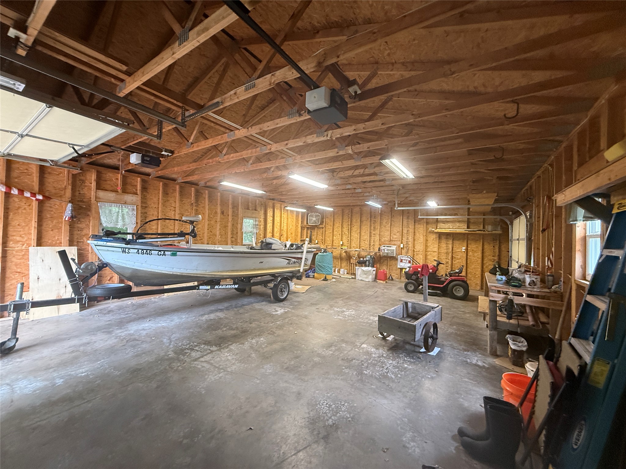 618 Park Avenue E Property Photo 26