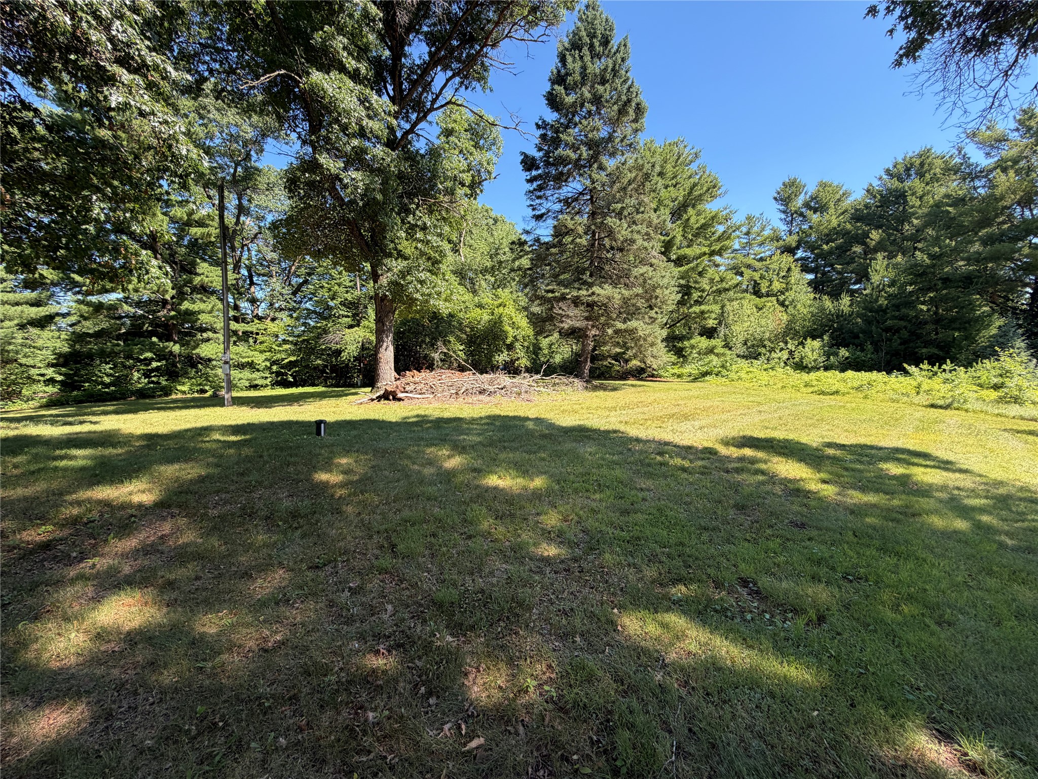W11002 Us Highway 8 Property Photo 21