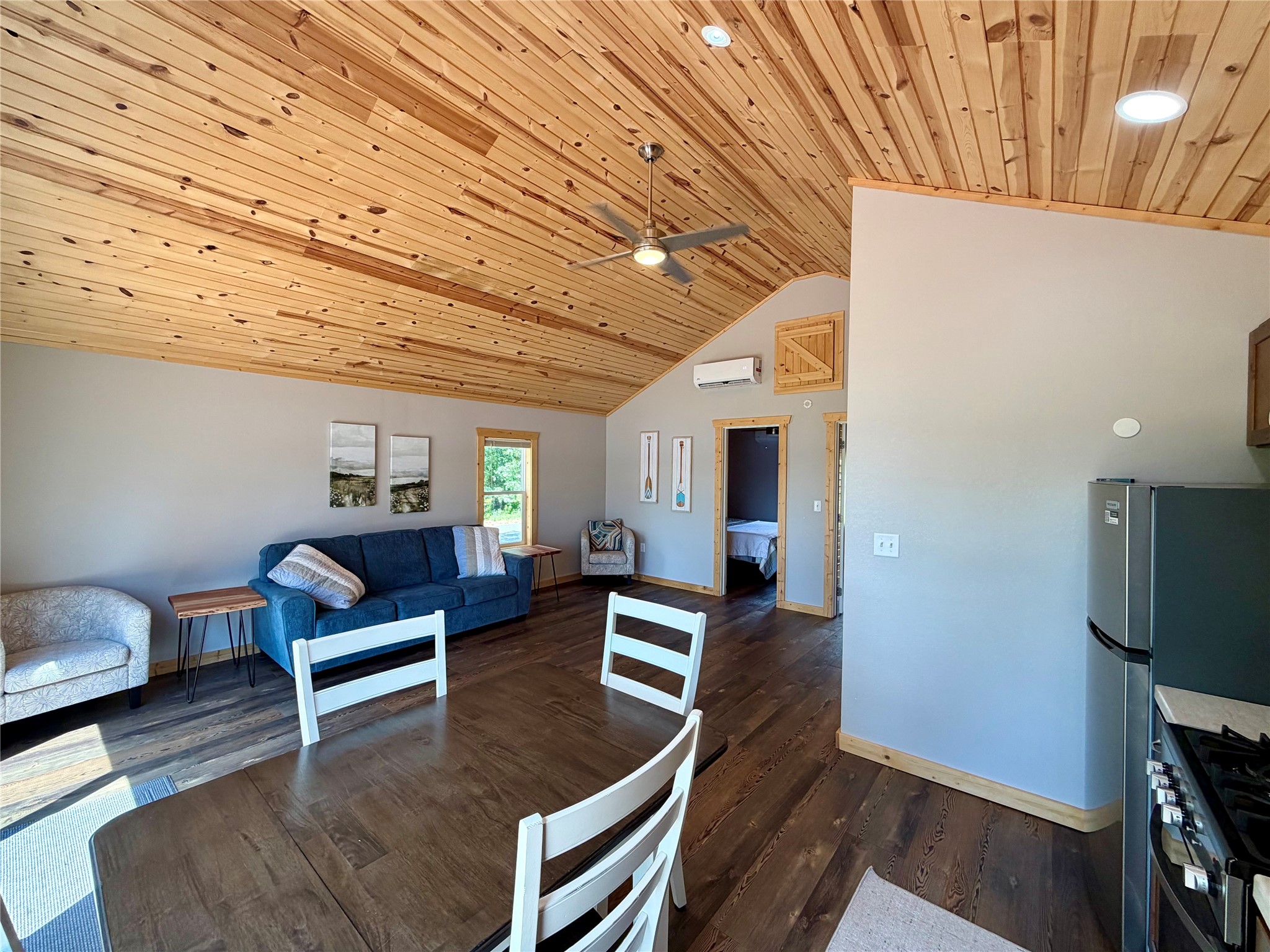 1603106 Property Photo 12