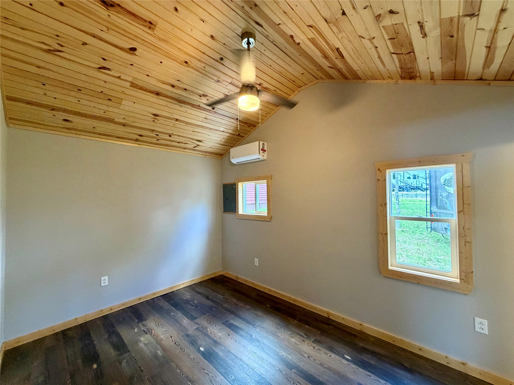 10428 E Red Lake Drive 5 Property Photo 6